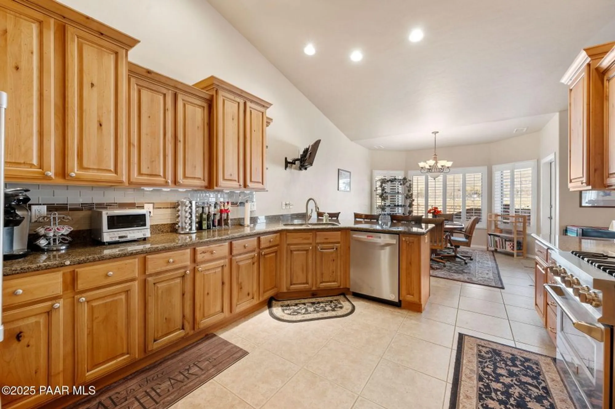 Property Slideshow image 8 of 32 | 4705 sharp shooter way, Prescott, AZ, 86301