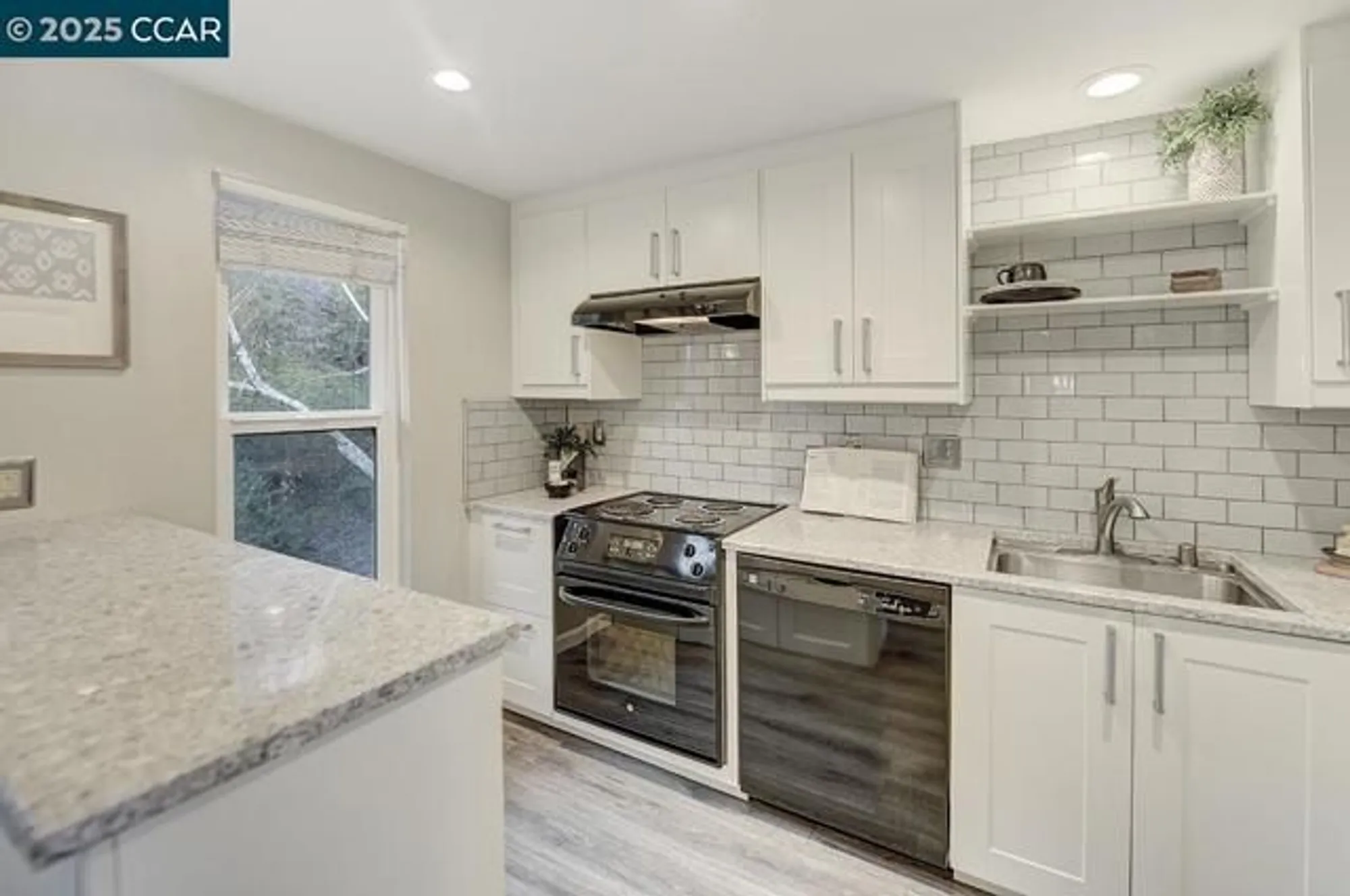 Property Slideshow image 6 of 39 | 1405 ptarmigan dr apt 1, Walnut Creek, CA, 94595