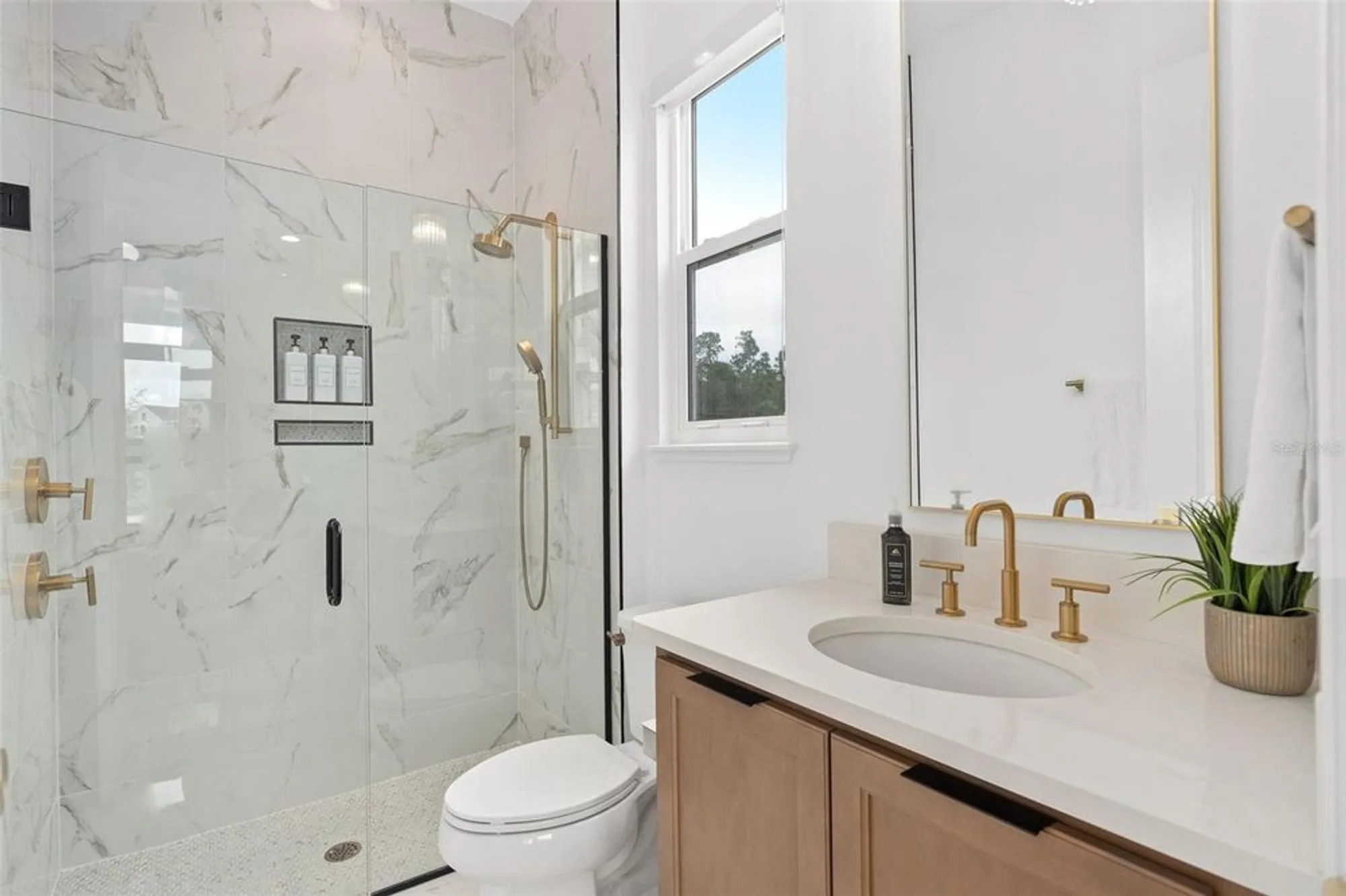 Property Slideshow image 10 of 61 | 3135 vanguard ct, Saint Cloud, FL, 34771