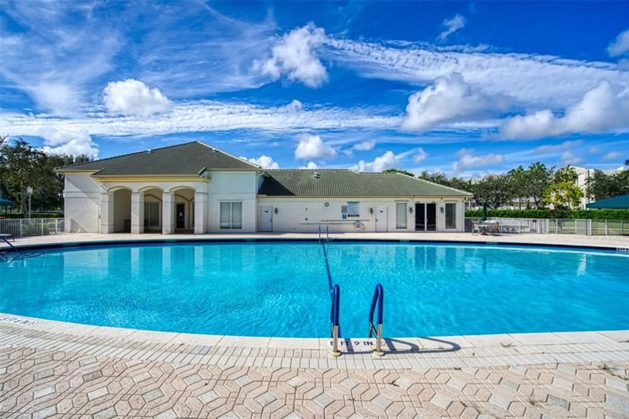 Property Slideshow image 28 of 37 | 7635 southampton ter 402, Tamarac, FL, 33321