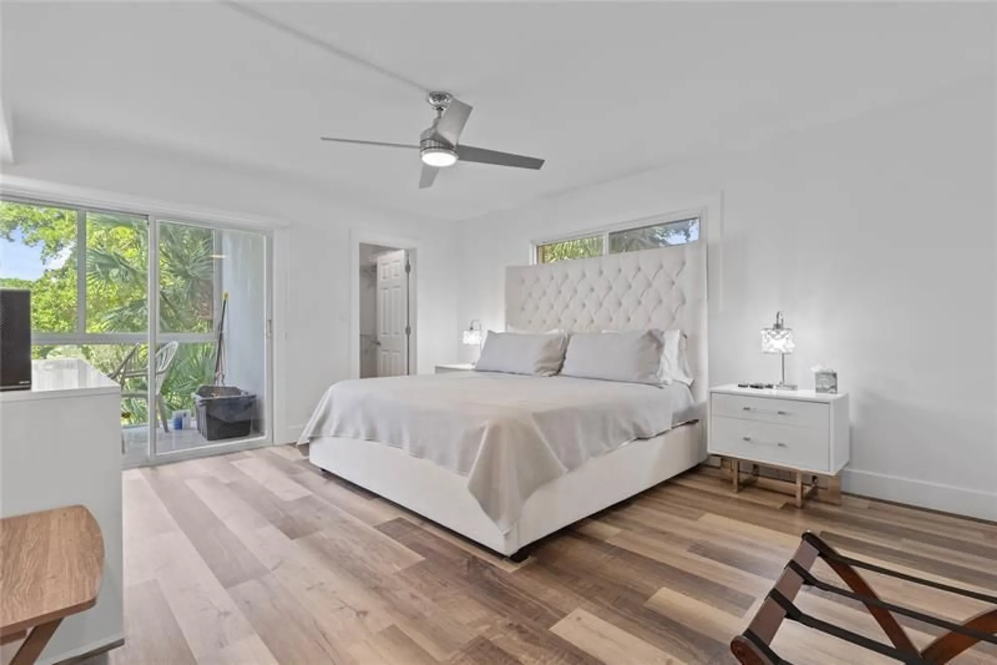 Property Slideshow image 7 of 15 | 4301 martinique cir m2, Coconut Creek, FL, 33066