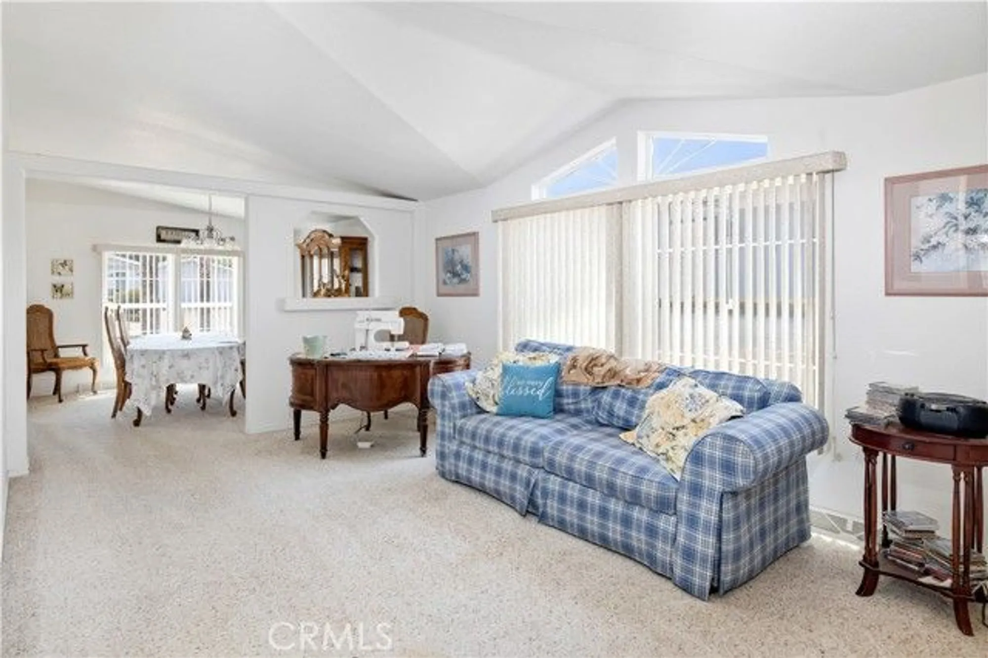 Property Slideshow image 14 of 42 | 1651 willow leaf dr, Hemet, CA, 92545