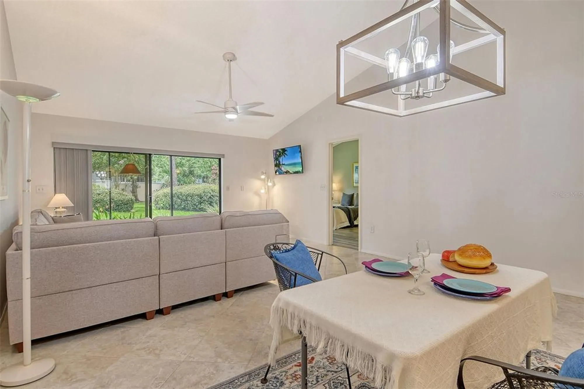 Property Slideshow image 7 of 59 | 5956 clubside dr # 7651, Sarasota, FL, 34243