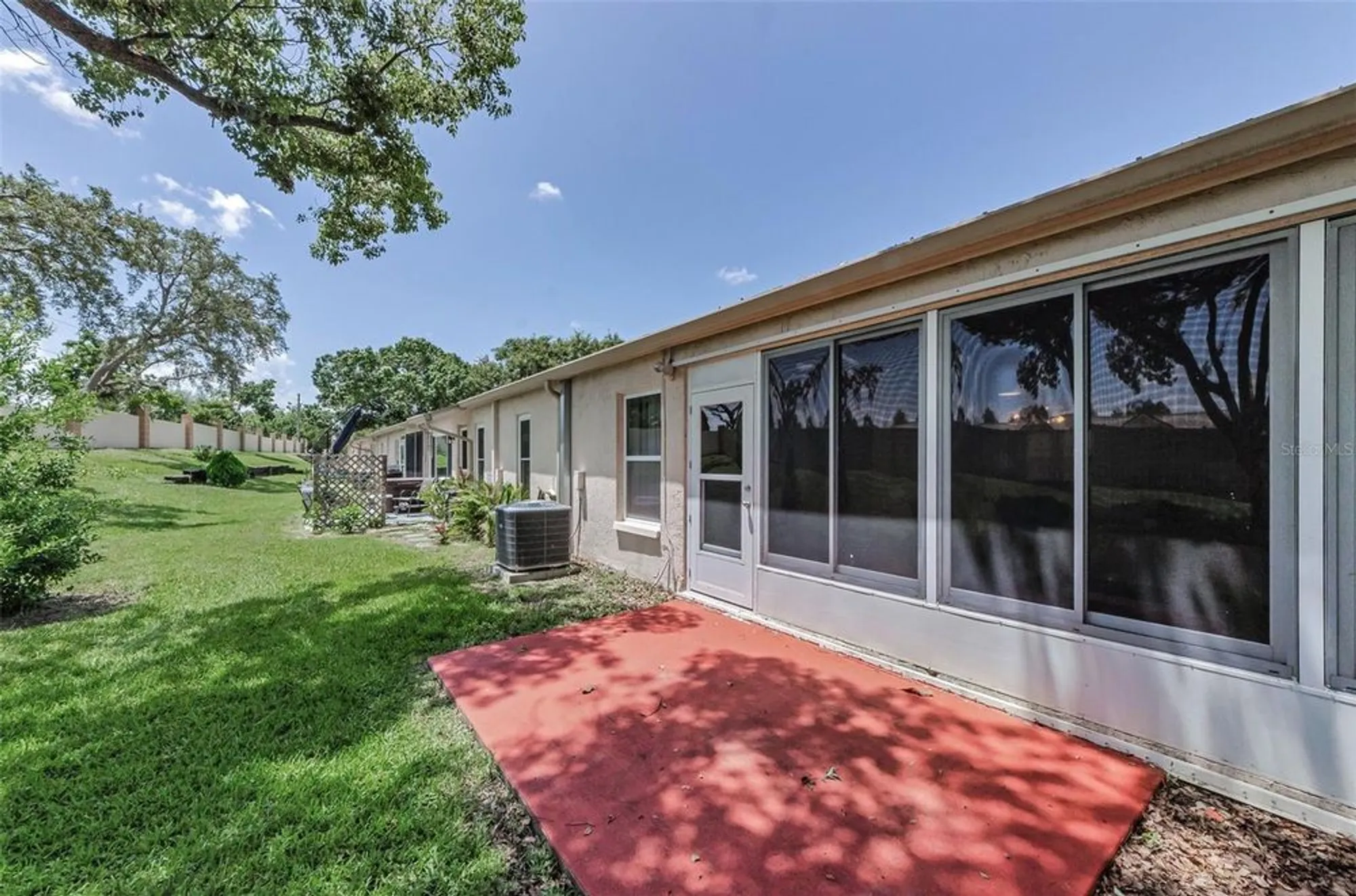 Property Slideshow image 32 of 41 | 11516 versailles ln, Port Richey, FL, 34668