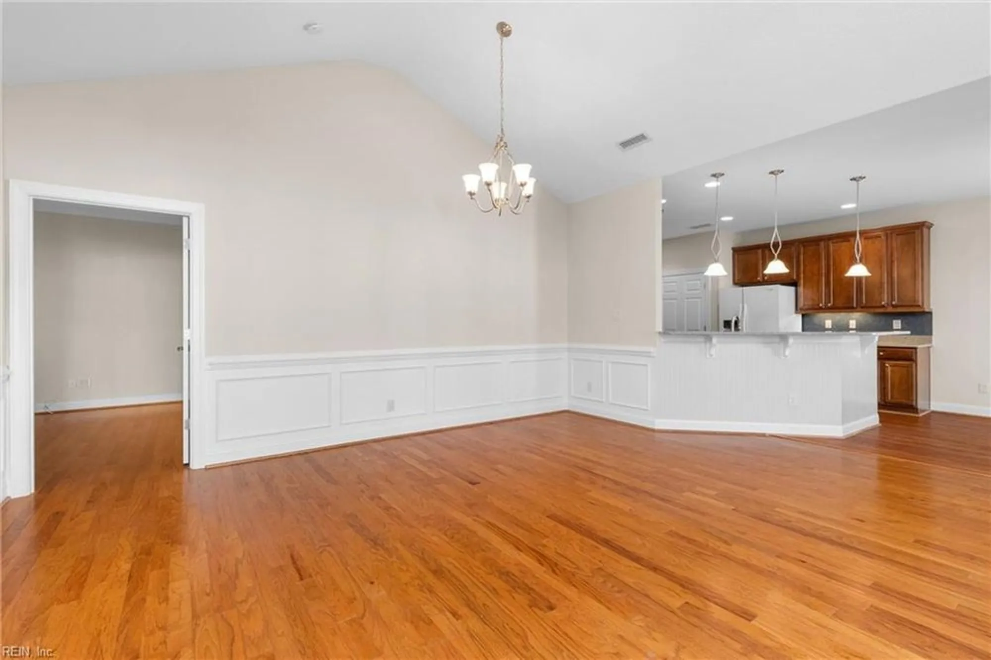 Property Slideshow image 7 of 39 | 1413 thistlewood ln # 54, Chesapeake, VA, 23320