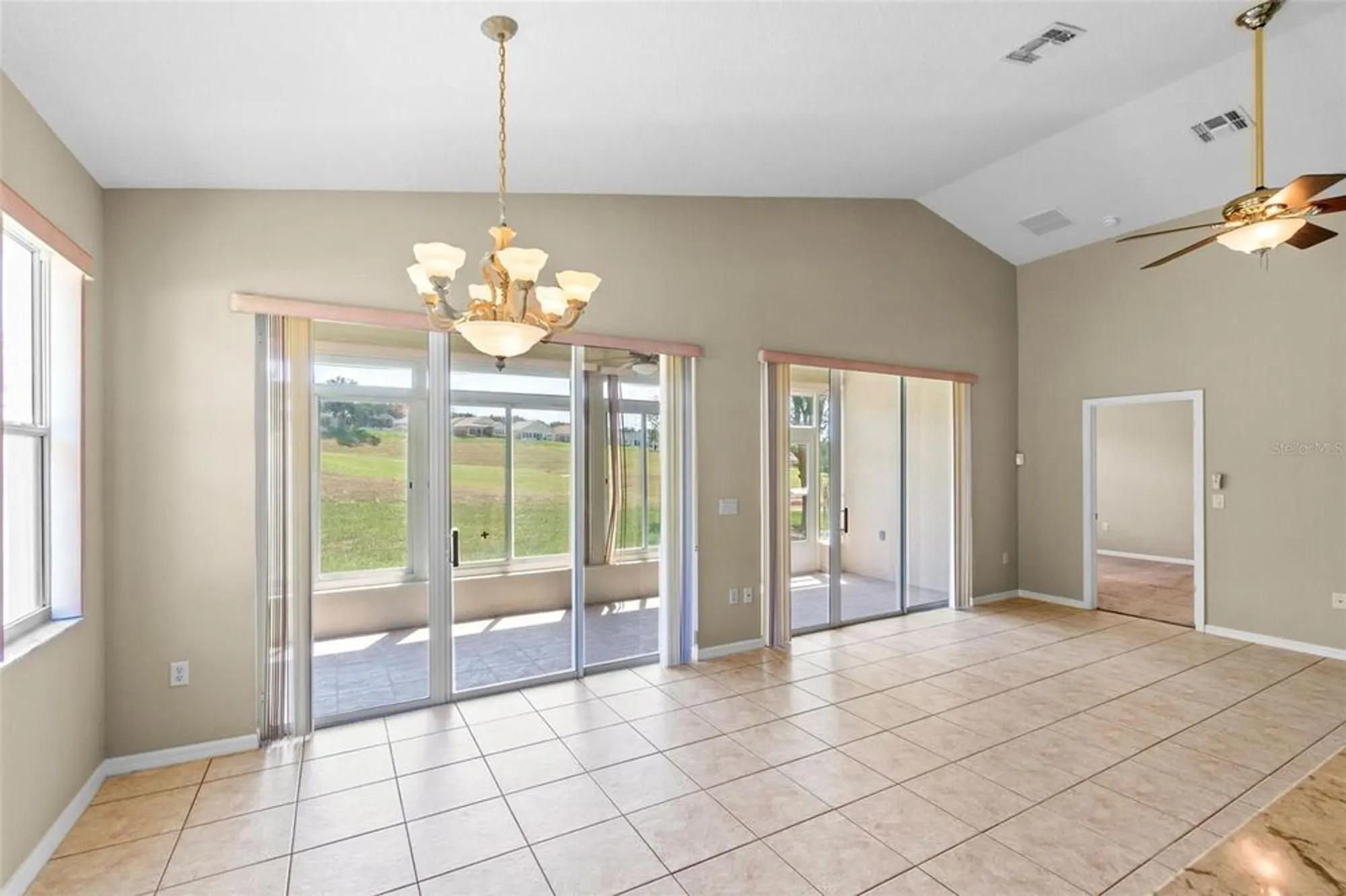 Property Slideshow image 9 of 63 | 890 summit greens blvd, Clermont, FL, 34711