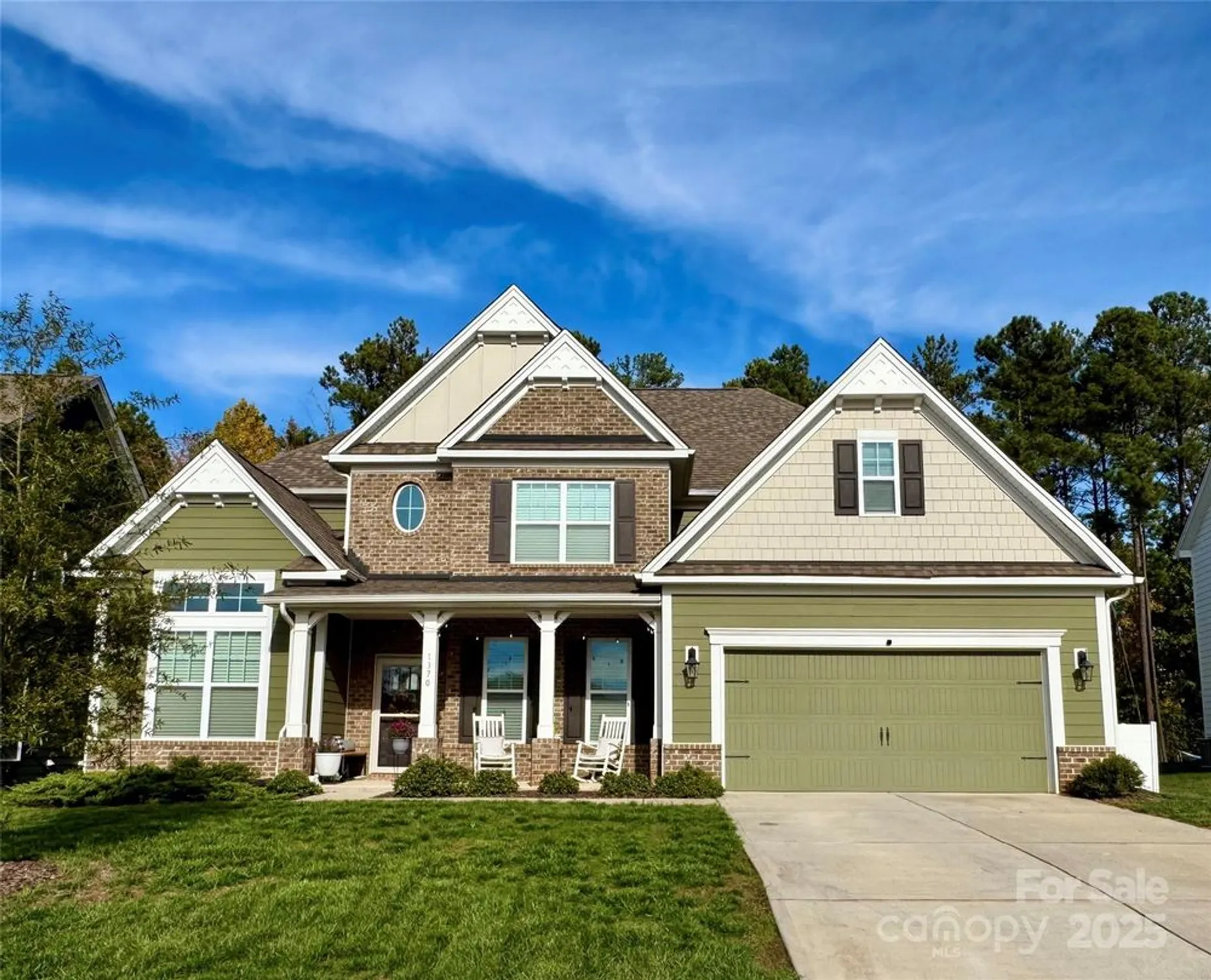 Property Slideshow image 1 of 1 | 1370 englewood dr, Lake Wylie, SC, 29710