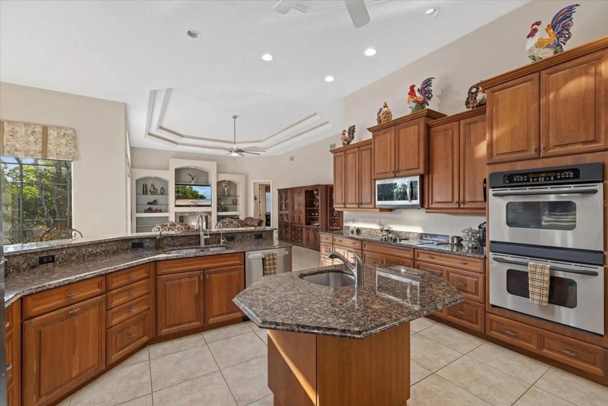 Property Slideshow image 17 of 65 | 457 sherbrooke ct, Venice, FL, 34293