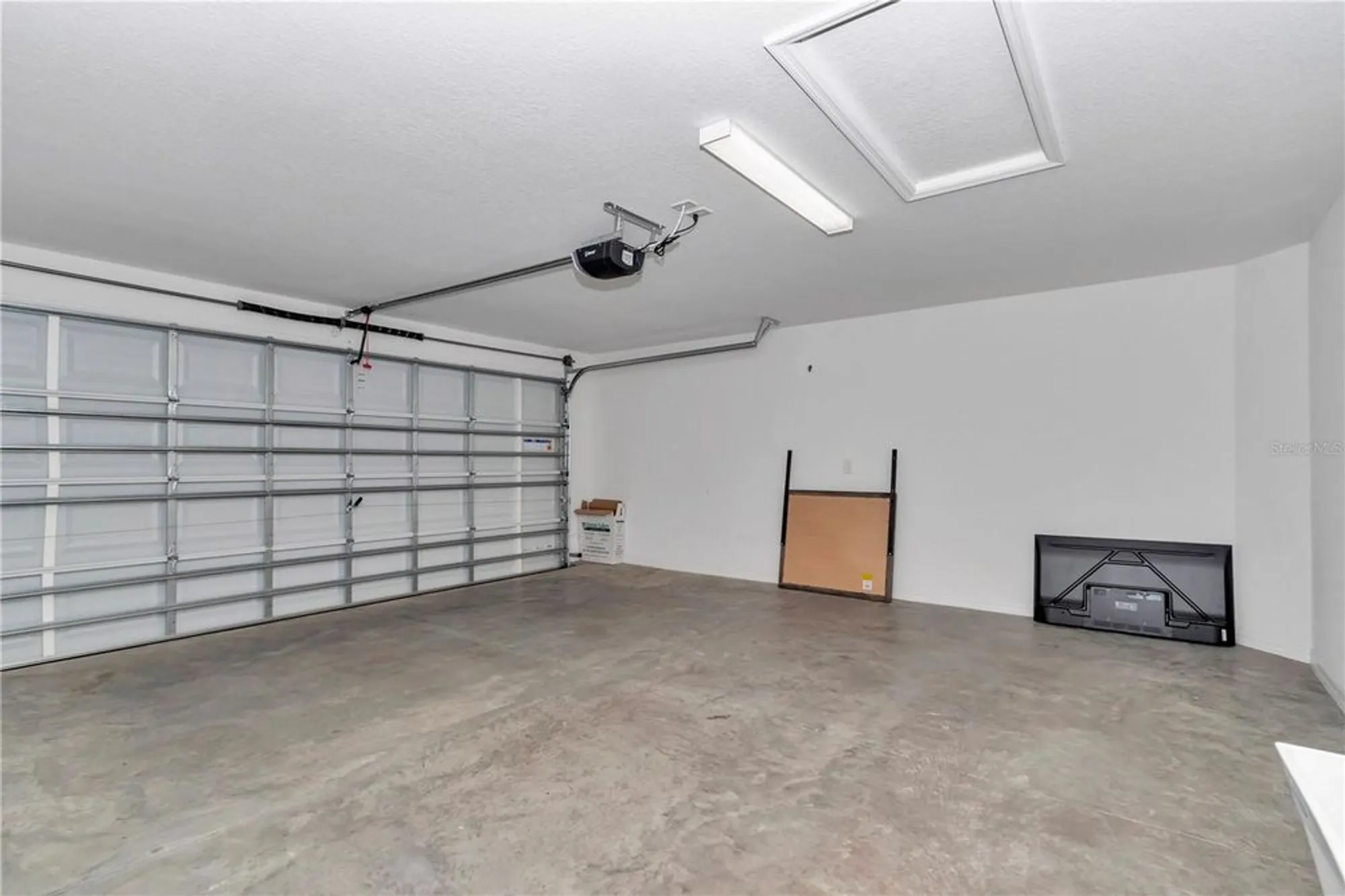 Property Slideshow image 33 of 38 | 6223 atkinson ln, The Villages, FL, 32163