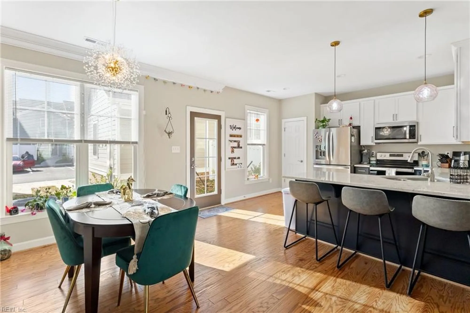 Property Slideshow image 8 of 26 | 1022 holmes ct, Williamsburg, VA, 23188