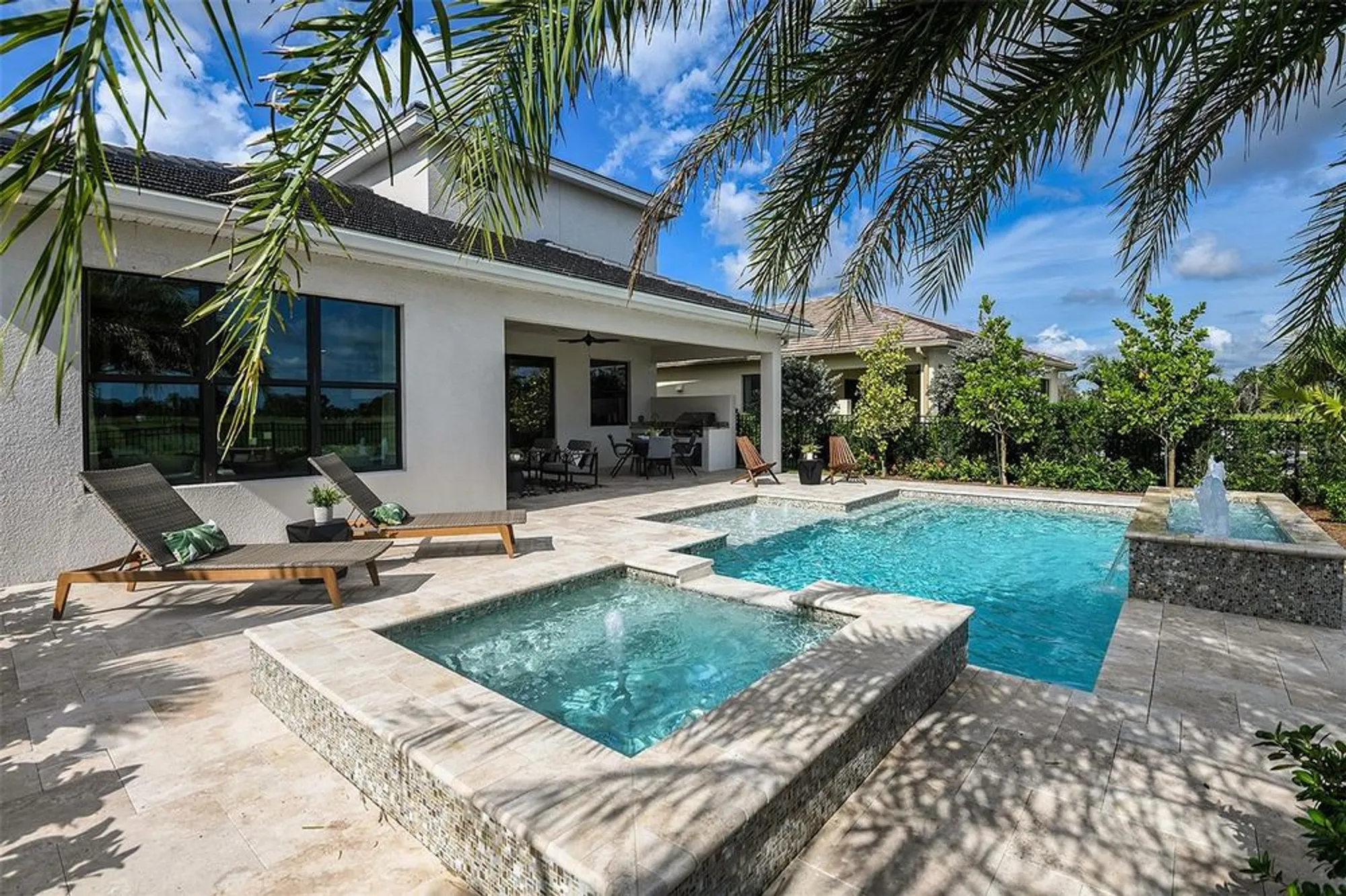 Property Slideshow image 47 of 77 | 18123 cresswind ter, Lakewood Ranch, FL, 34211