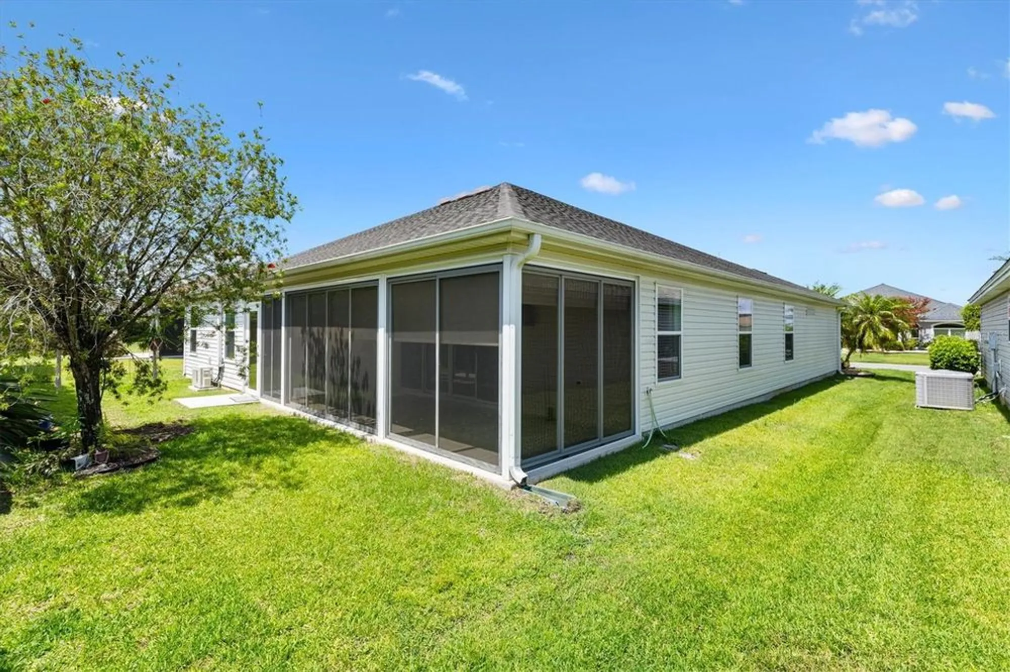 Property Slideshow image 25 of 39 | 3759 orient ave, The Villages, FL, 32163