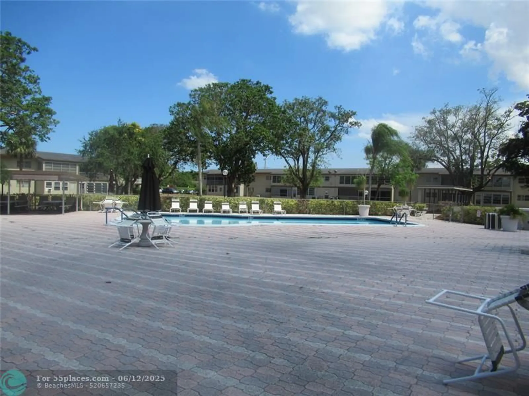 Property Slideshow image 27 of 31 | 601 nw 76th ter 206, Margate, FL, 33063