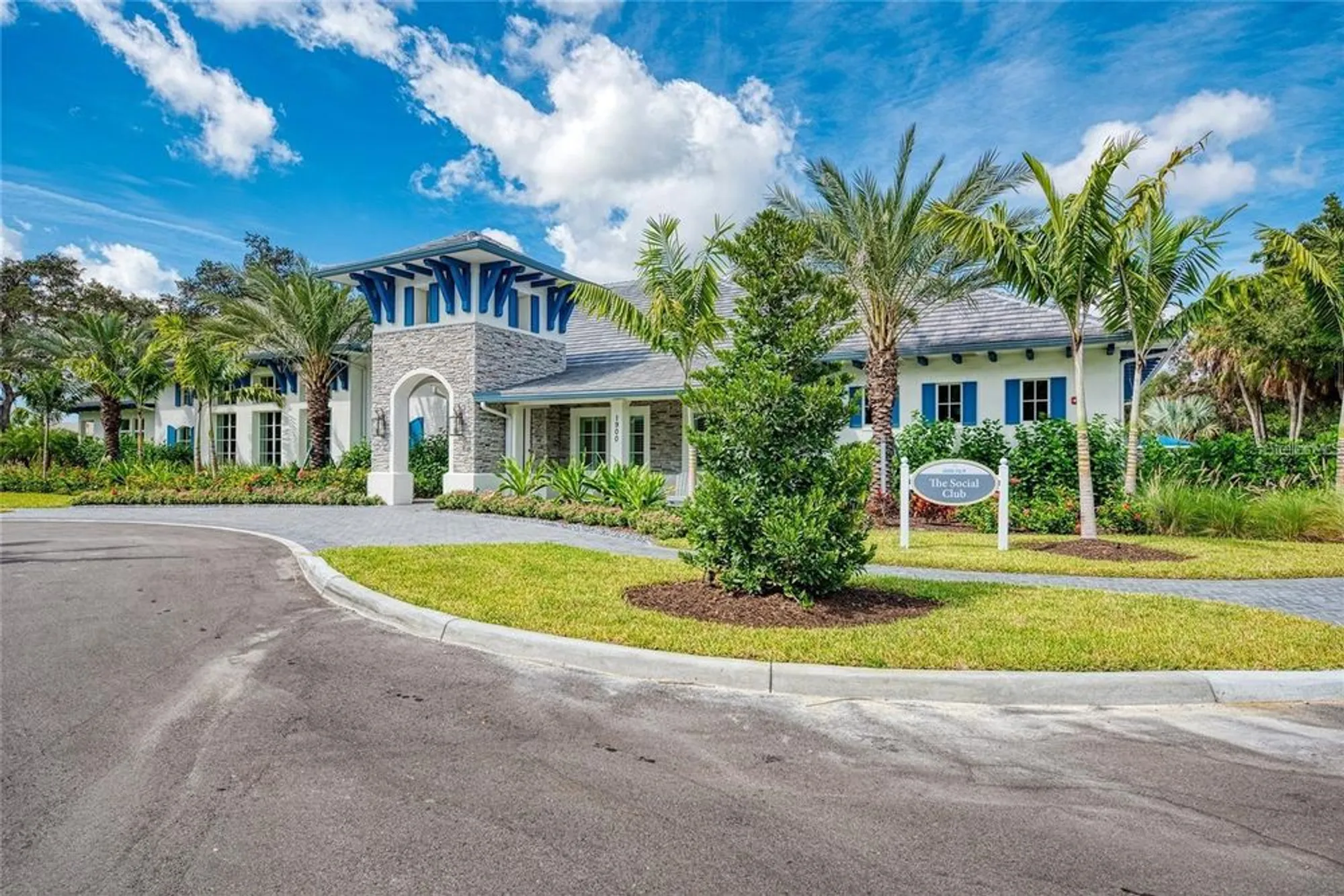 Property Slideshow image 70 of 92 | 21353 holmes cir, Venice, FL, 34293