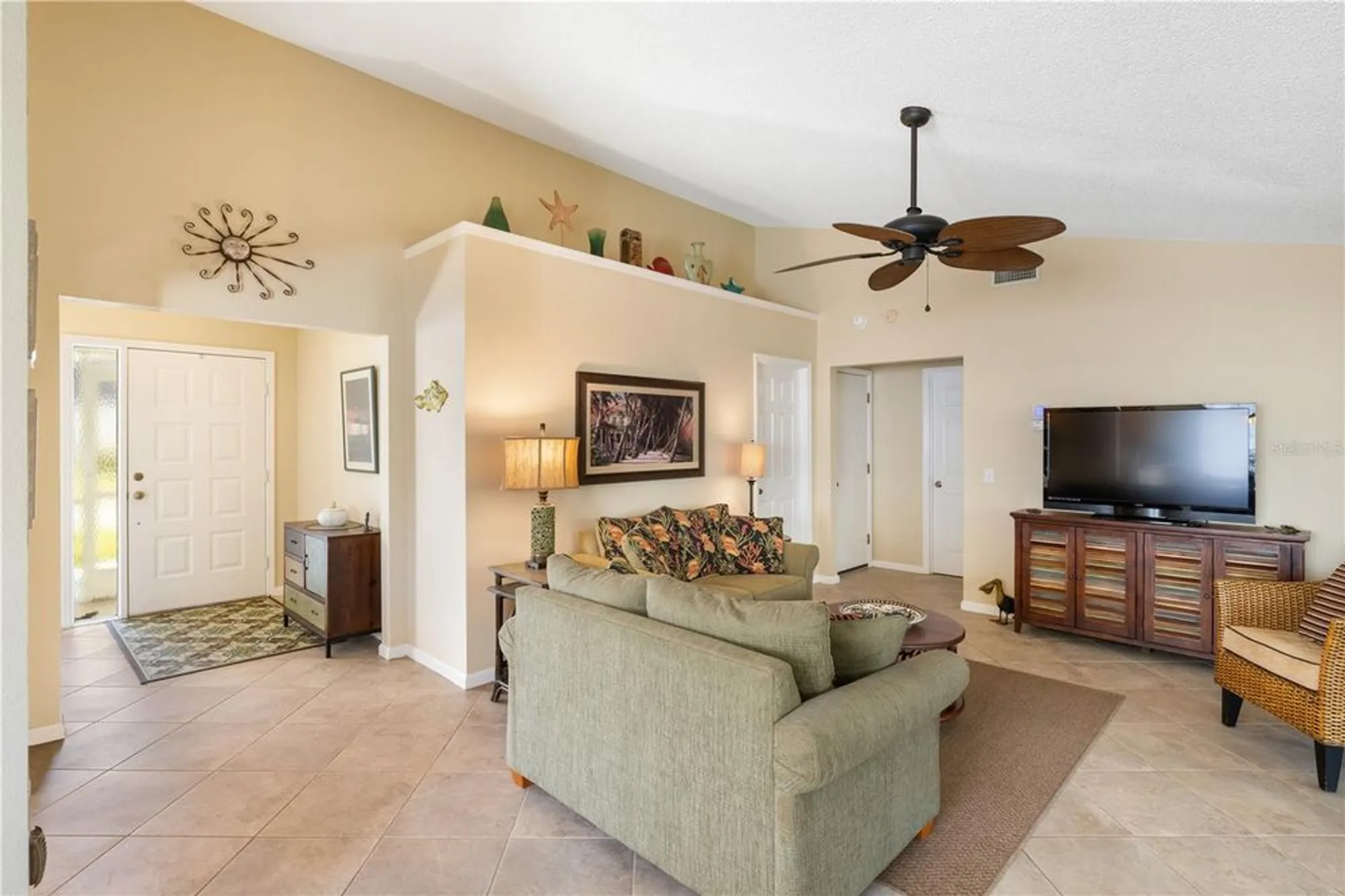 Property Slideshow image 6 of 39 | 324 falling waters ln 164, Englewood, FL, 34223