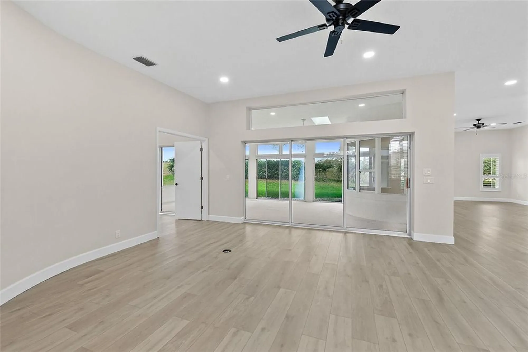 Property Slideshow image 6 of 56 | 38 kingsley cir, Ormond Beach, FL, 32174