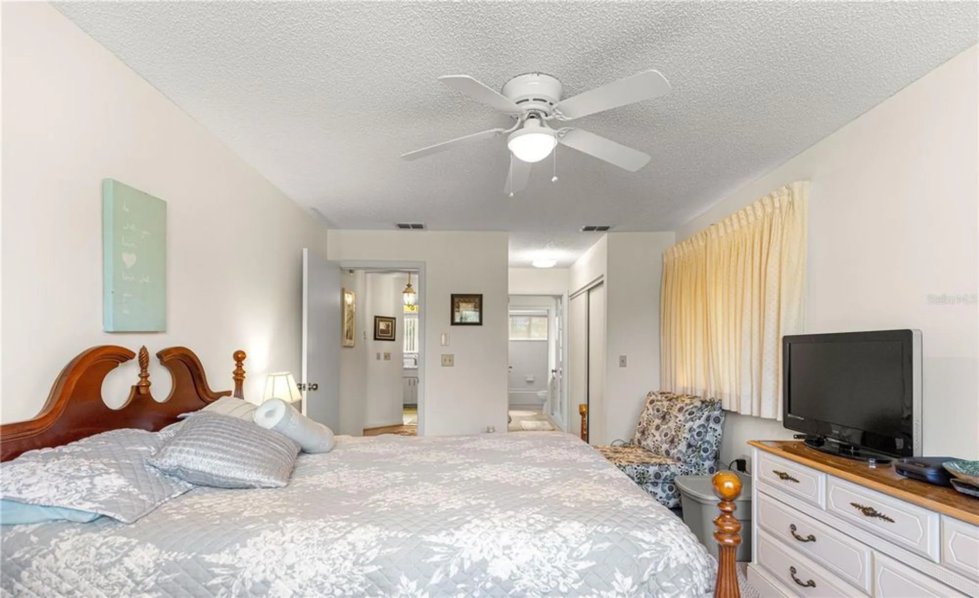 Property Slideshow image 8 of 40 | 10987 sw 86th ter, Ocala, FL, 34481