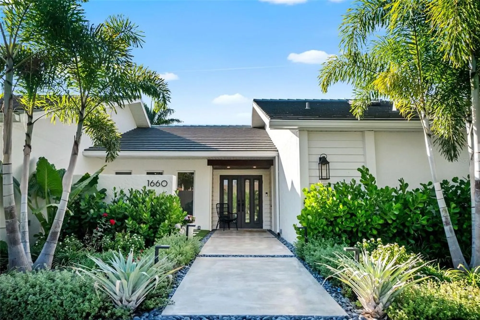 Property Slideshow image 4 of 66 | 1660 pine harrier cir, Sarasota, FL, 34231