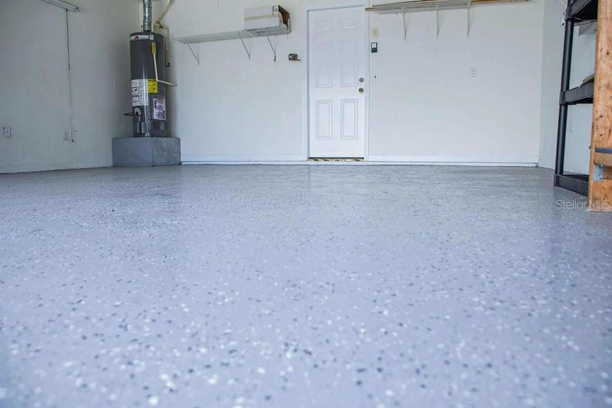 Property Slideshow image 34 of 45 | 231 lake suzanne dr, Lake Wales, FL, 33859