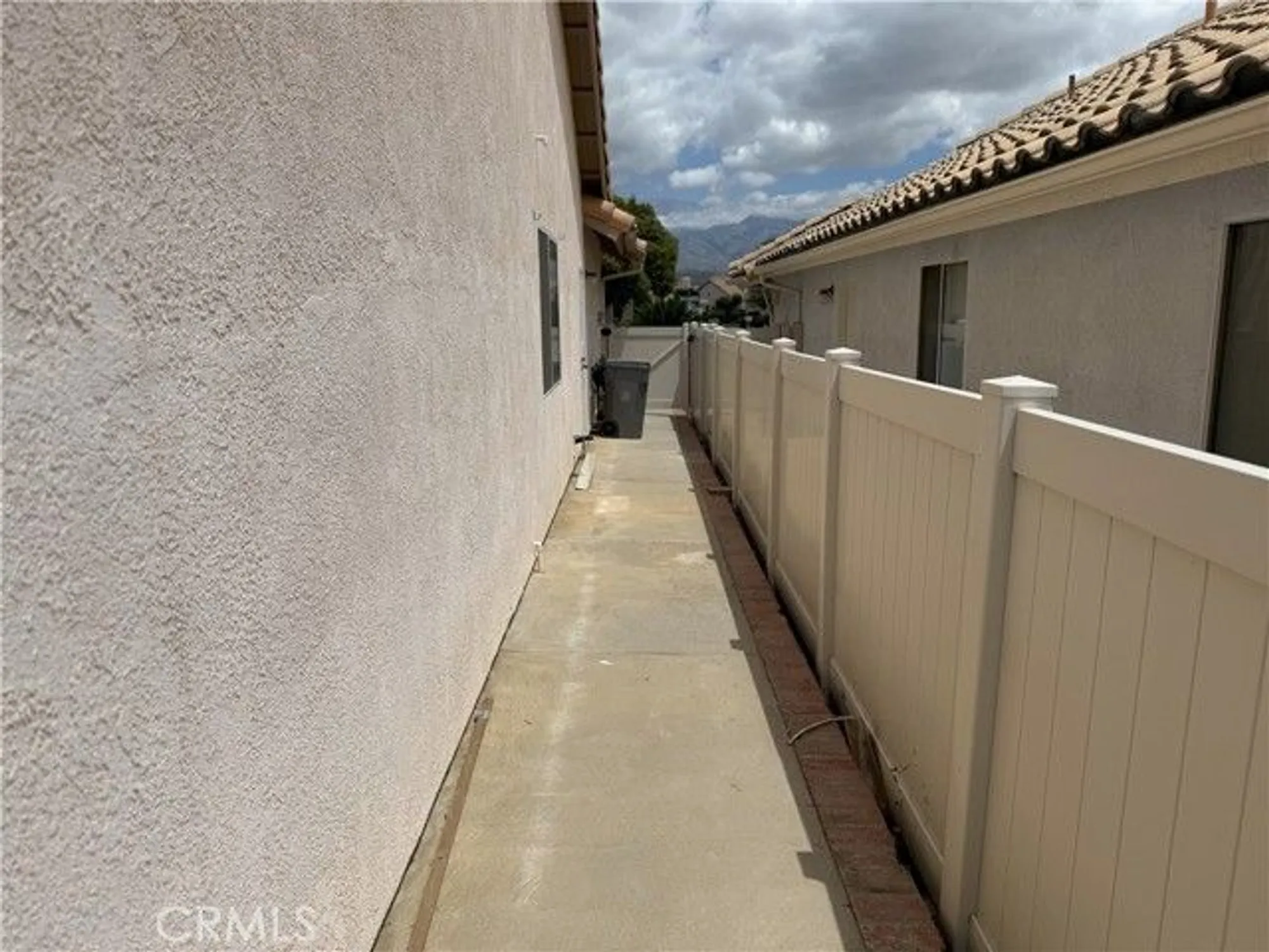 Property Slideshow image 22 of 23 | 5178 savannah dr, Banning, CA, 92220