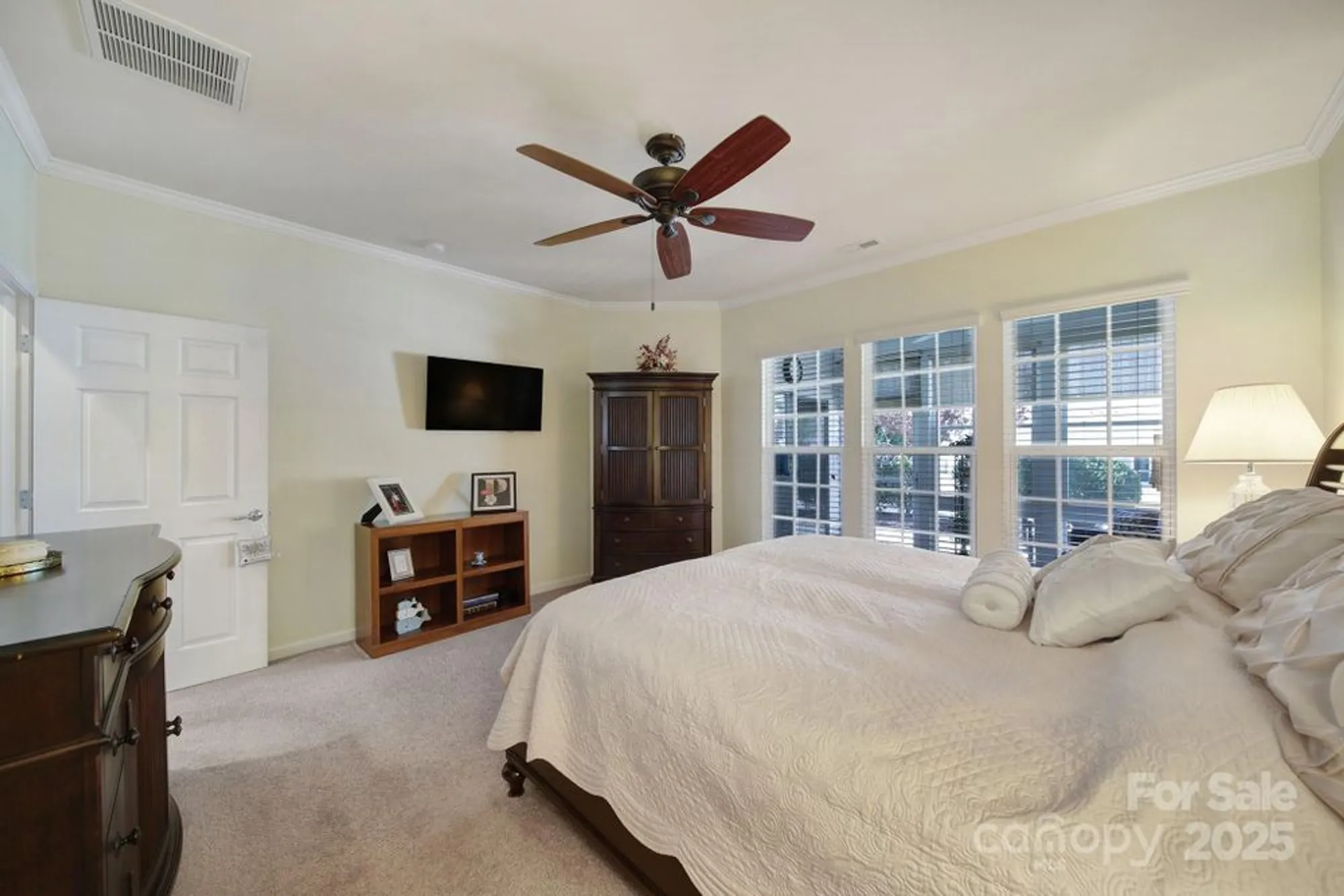 Property Slideshow image 19 of 41 | 5011 broad ln, Fort Mill, SC, 29707