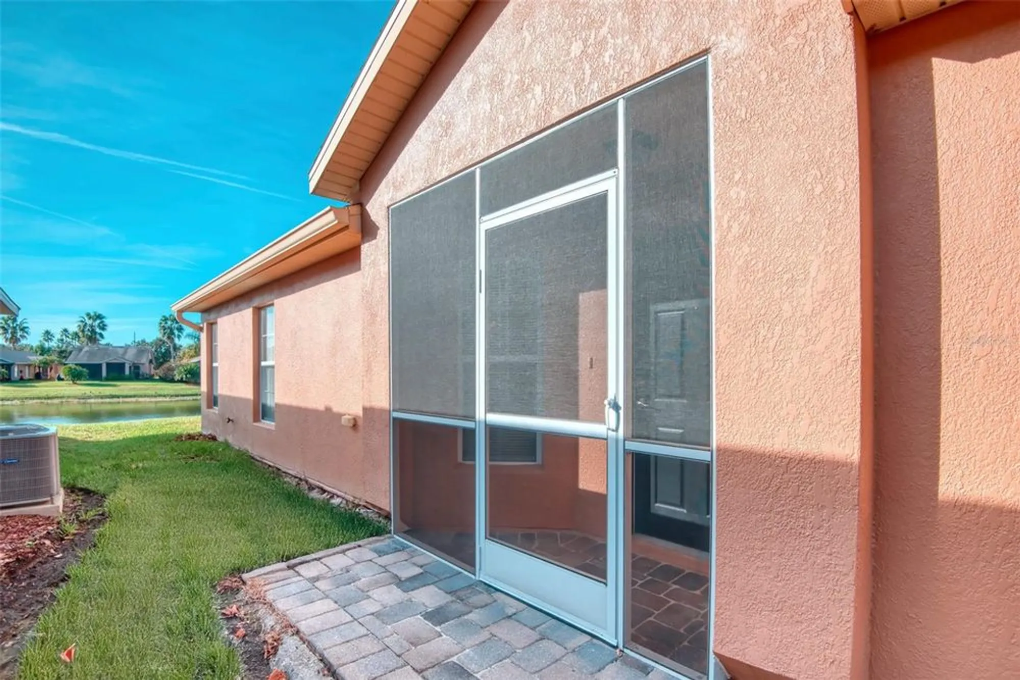 Property Slideshow image 4 of 30 | 601 grand canal dr, Kissimmee, FL, 34759