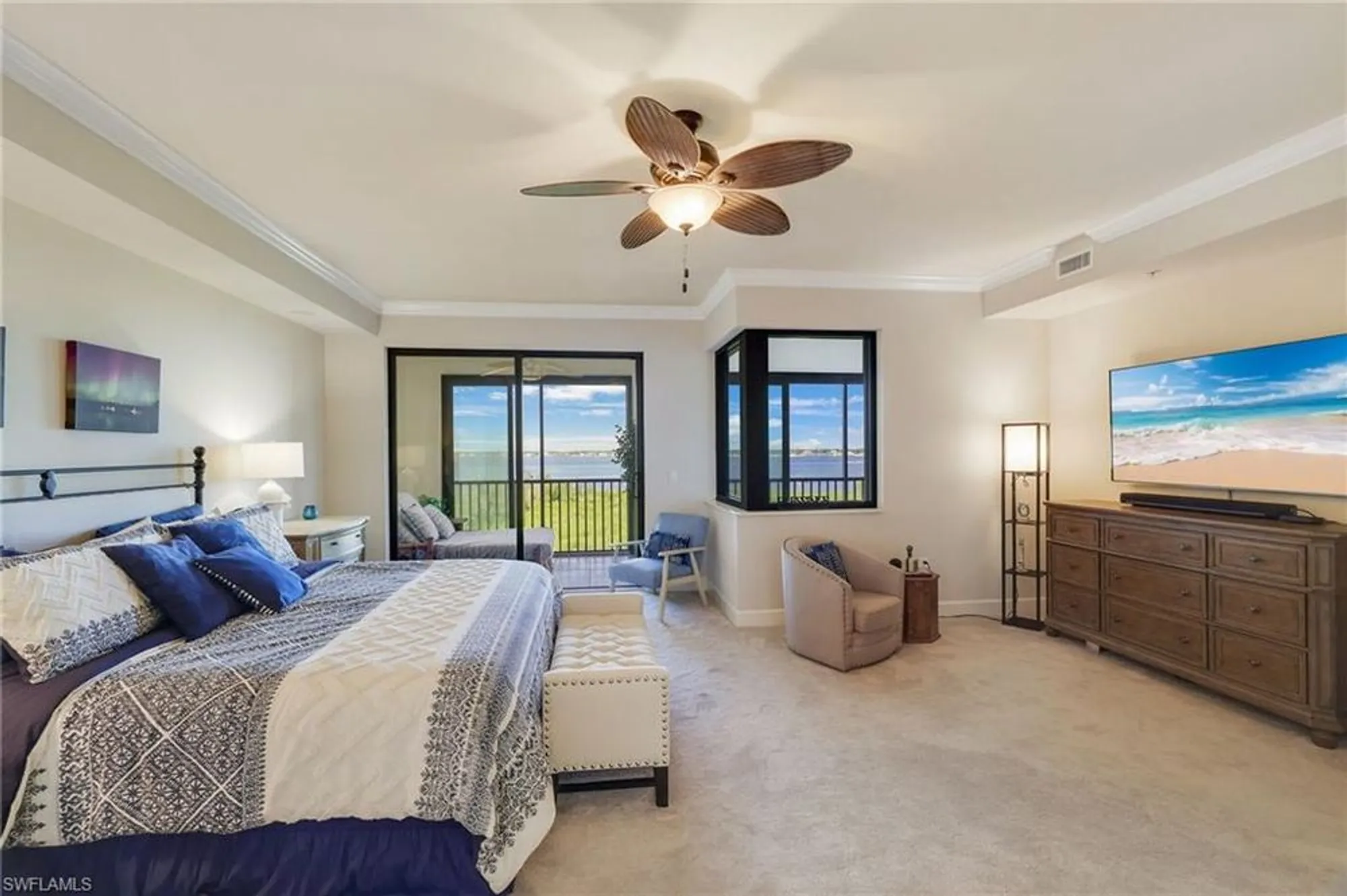 Property Slideshow image 14 of 38 | 11620 court of palms apt 303, Fort Myers, FL, 33908