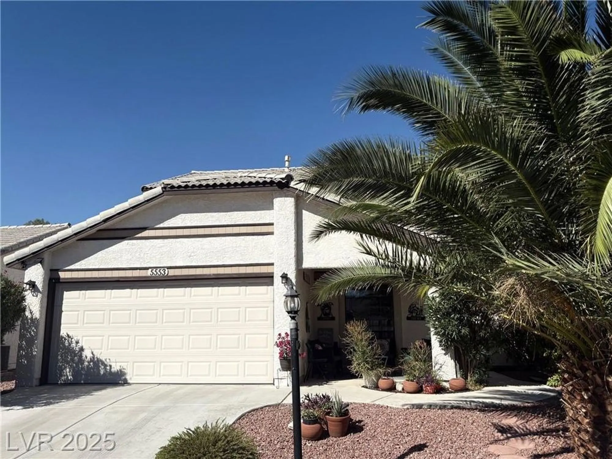 Property Slideshow image 44 of 47 | 5553 singing hills dr, Las Vegas, NV, 89130