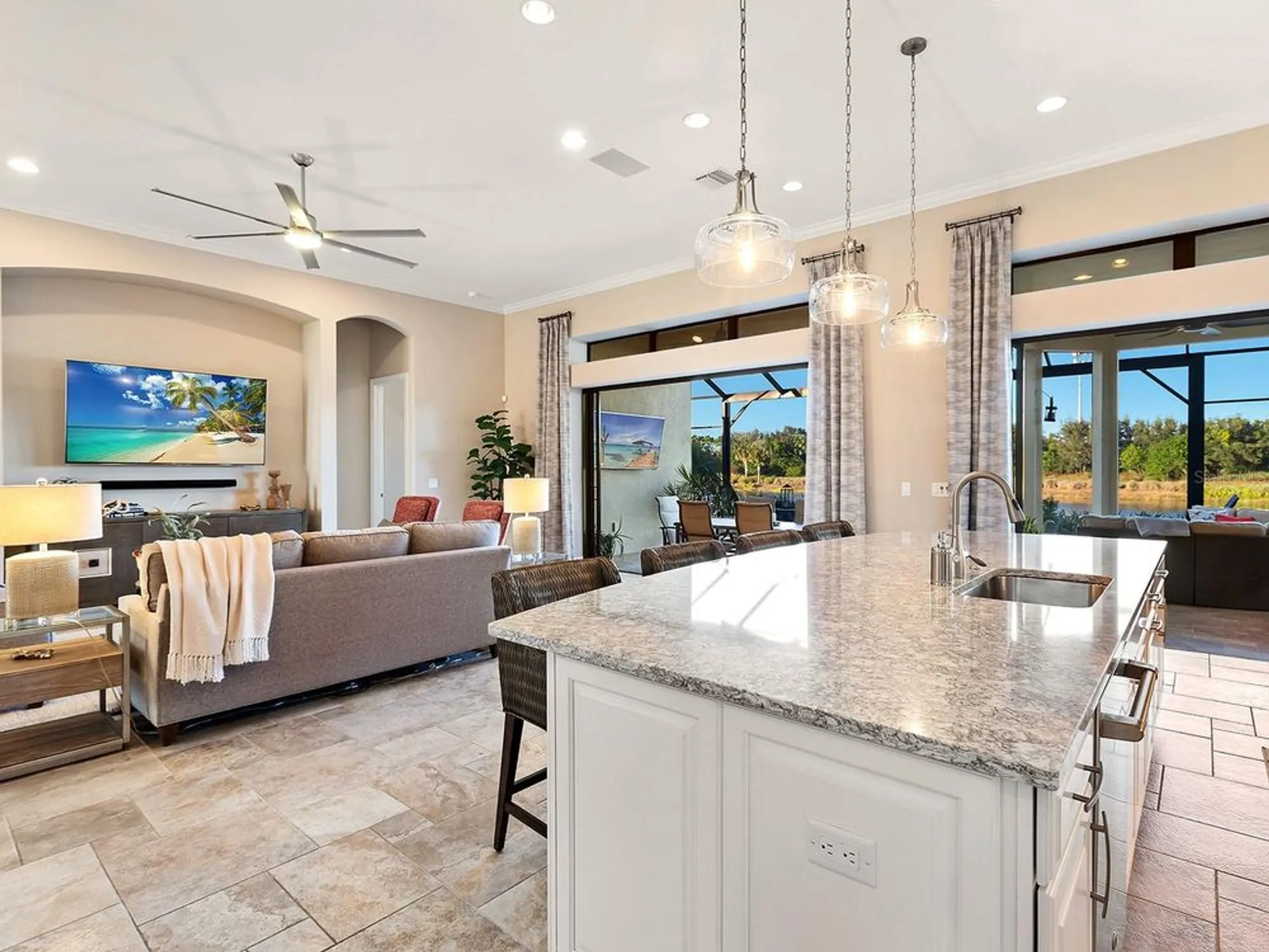 Property Slideshow image 23 of 83 | 4719 cabreo ct, Bradenton, FL, 34211