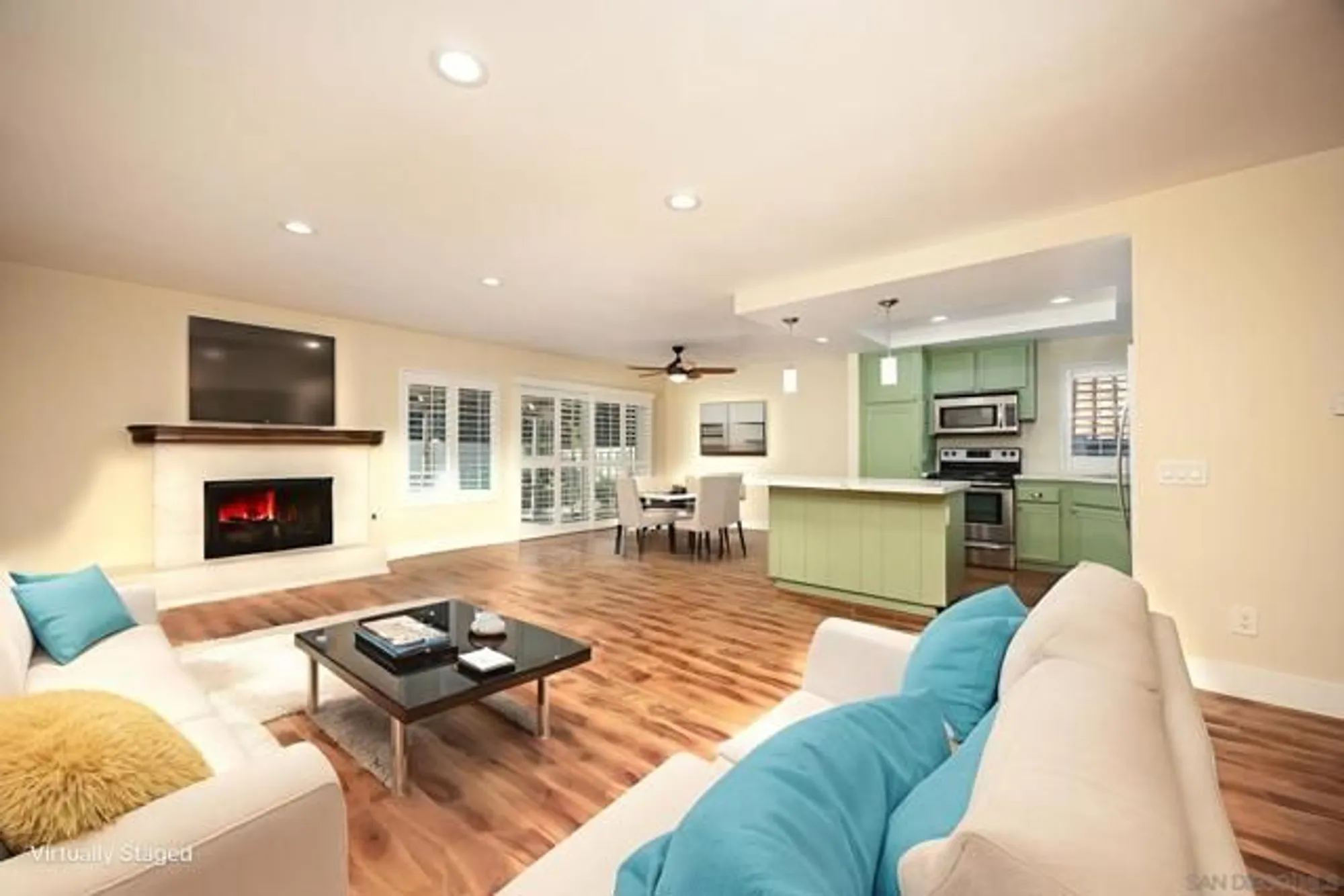 Property Slideshow image 3 of 23 | 4225 dusk ln, Oceanside, CA, 92056