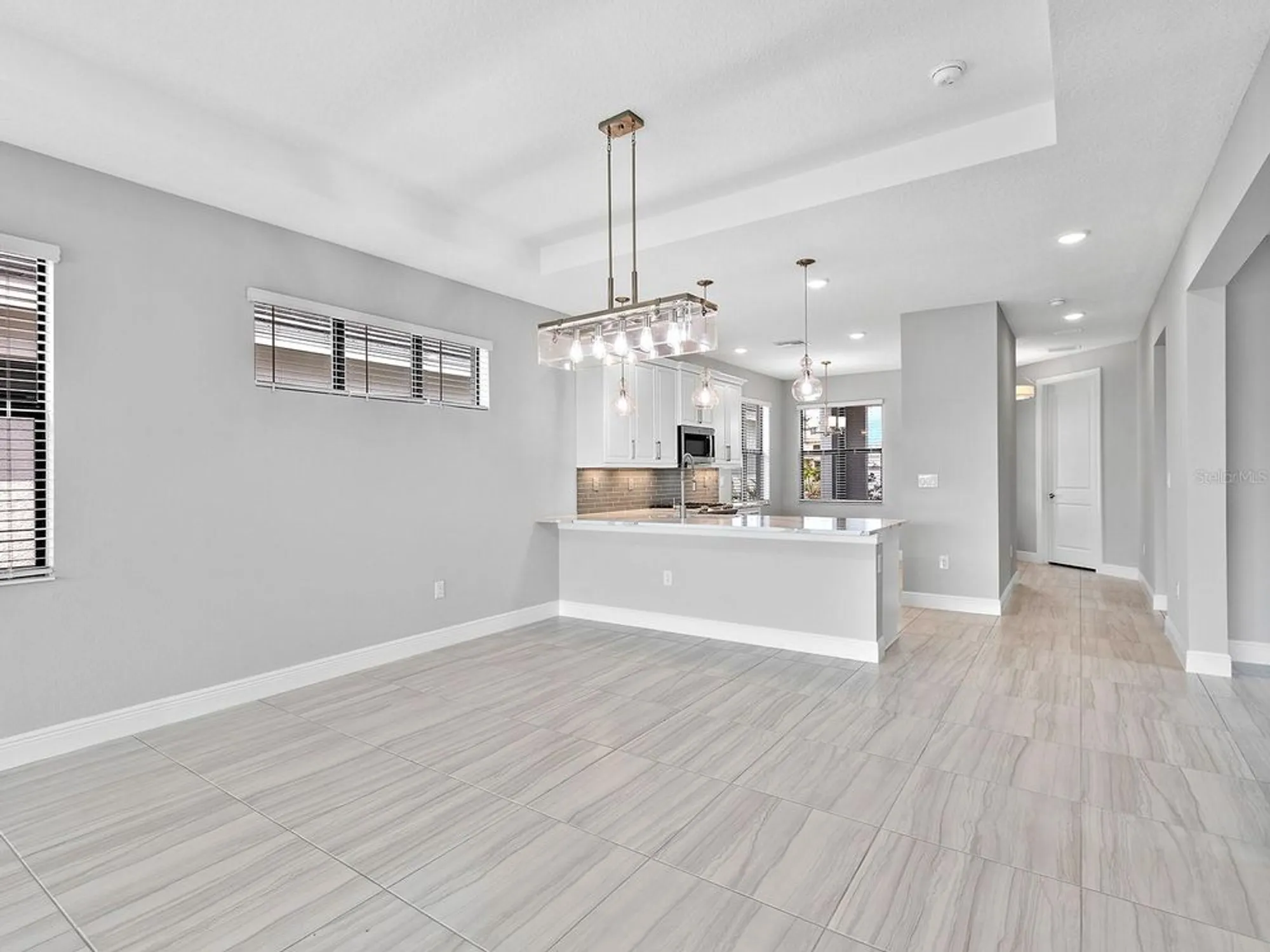 Property Slideshow image 10 of 57 | 4927 carova way, Bradenton, FL, 34211