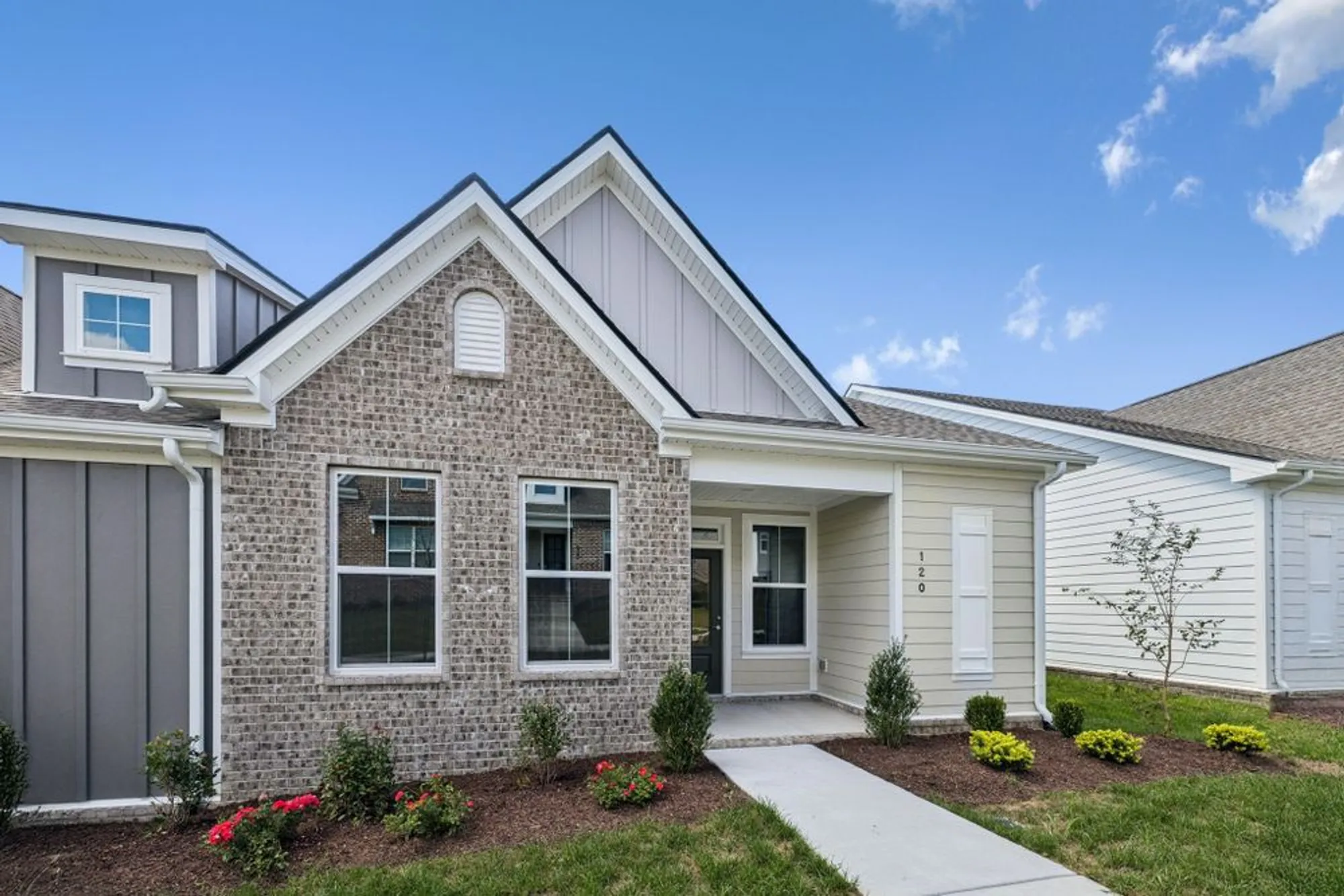 Property Slideshow image 2 of 38 | 120 sidlaw pass, Smyrna, TN, 37167