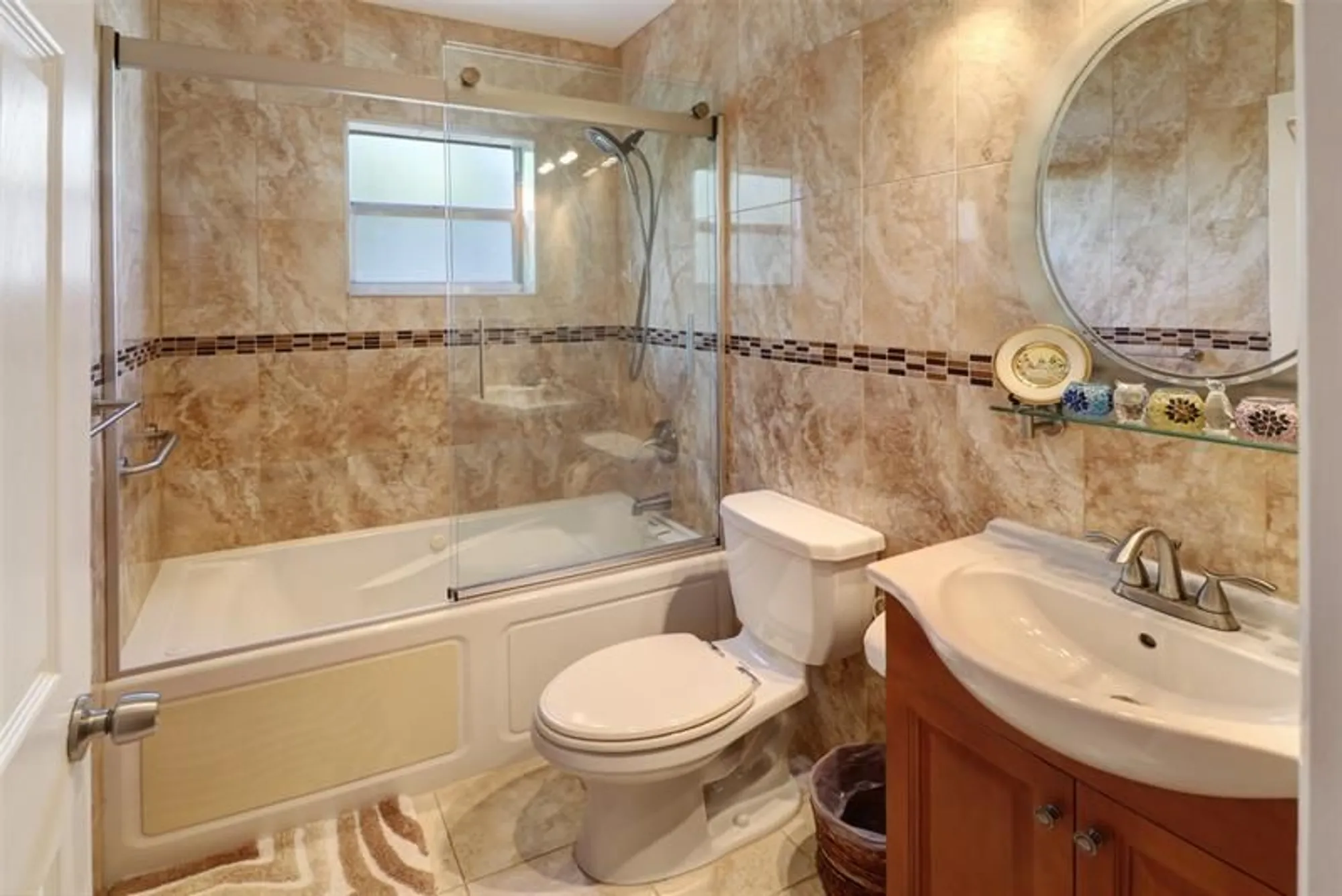 Property Slideshow image 15 of 24 | 610 burgundy m # 610, Delray Beach, FL, 33484