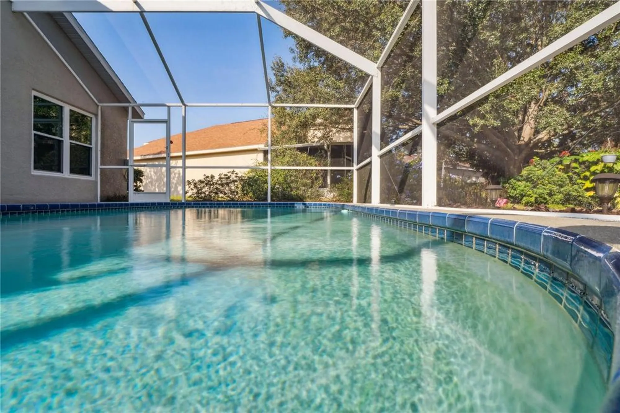 Property Slideshow image 38 of 81 | 322 greenwich cir, Spring Hill, FL, 34609