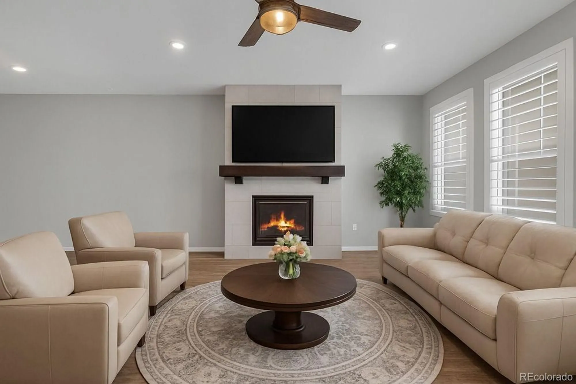 Property Slideshow image 7 of 28 | 4365 hidden gulch rd, Castle Rock, CO, 80104