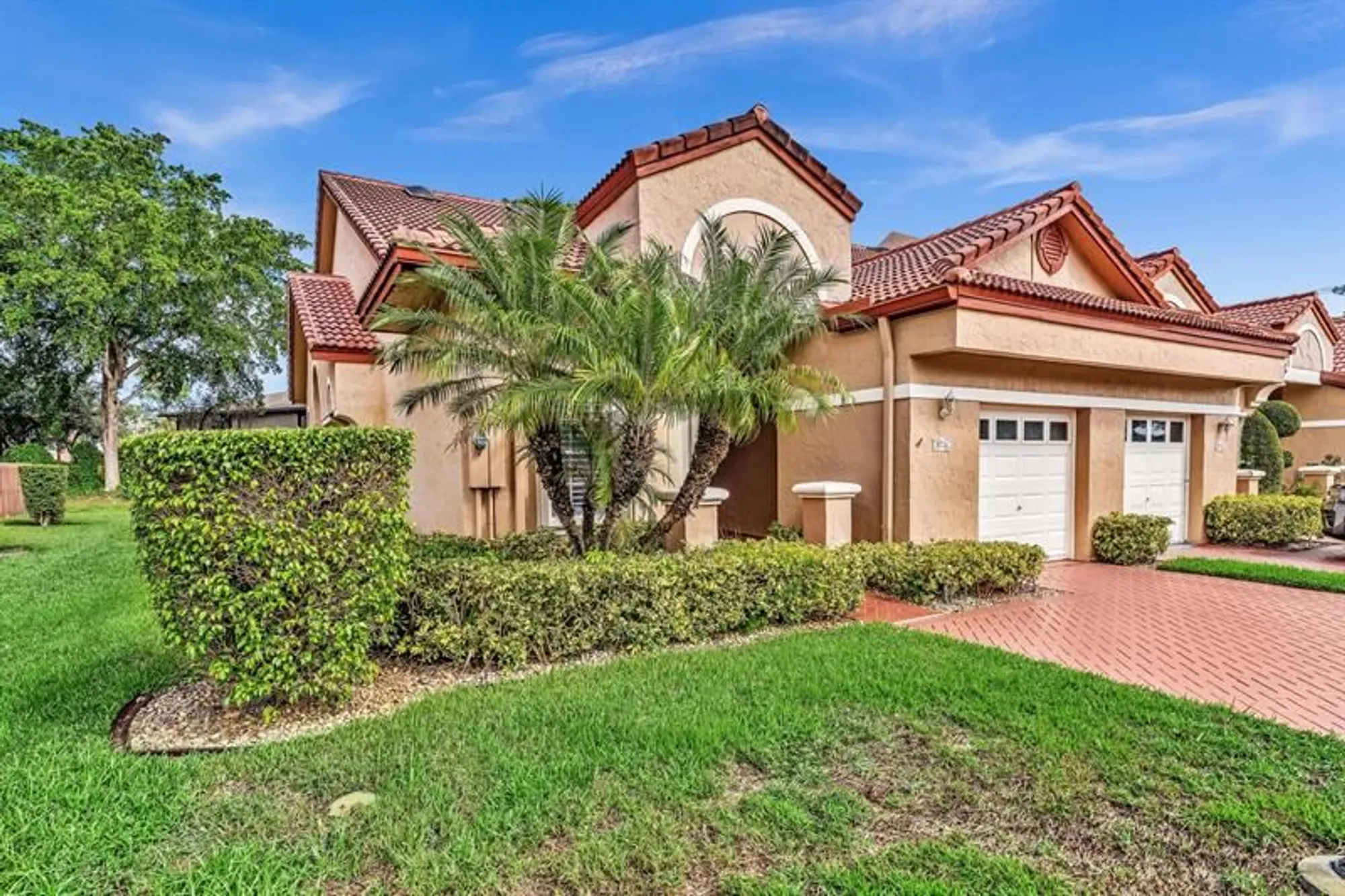 Property Slideshow image 1 of 59 | 9714 malvern dr # 9714, Tamarac, FL, 33321