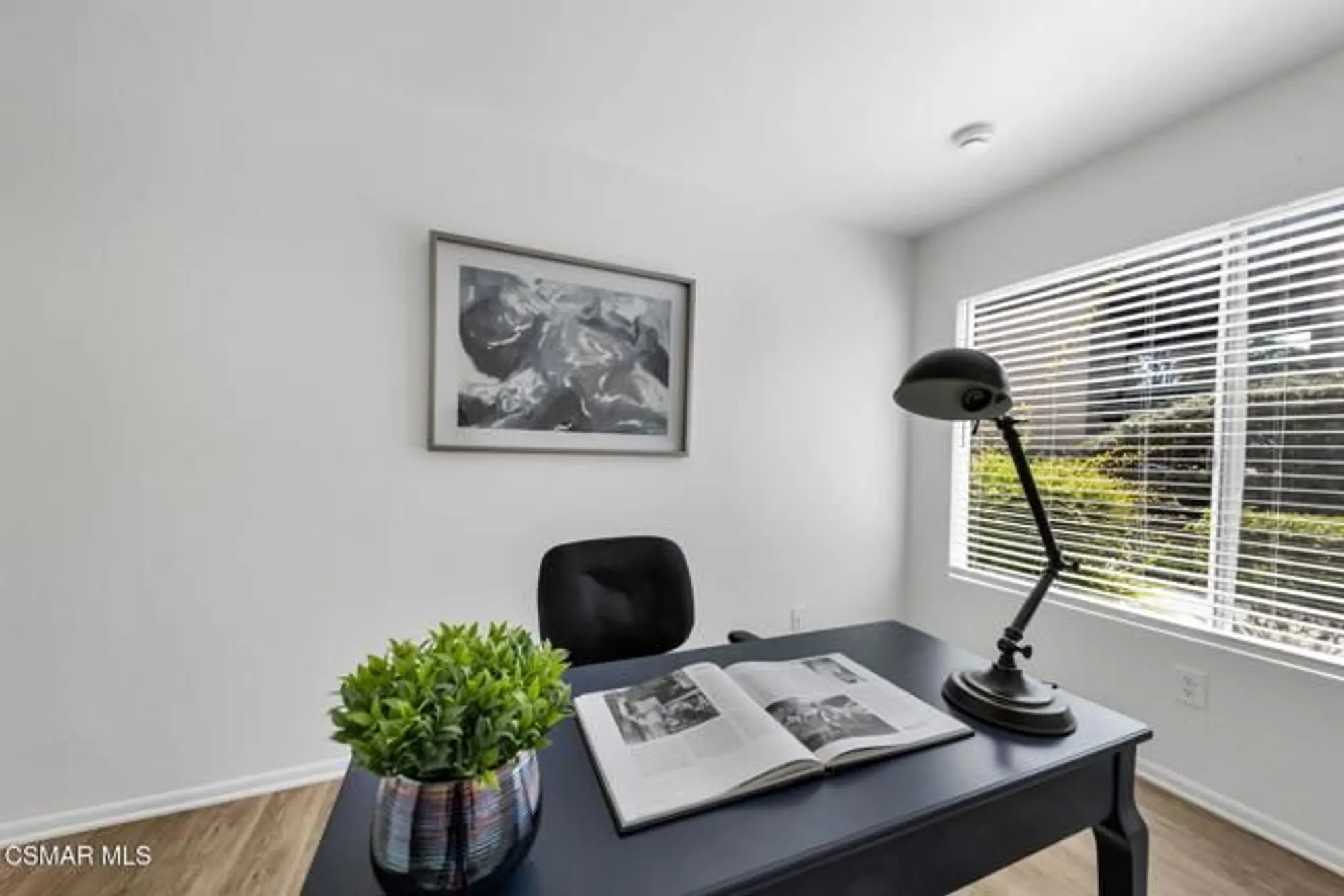 Property Slideshow image 20 of 52 | 224 oakleaf dr apt 102, Thousand Oaks, CA, 91360