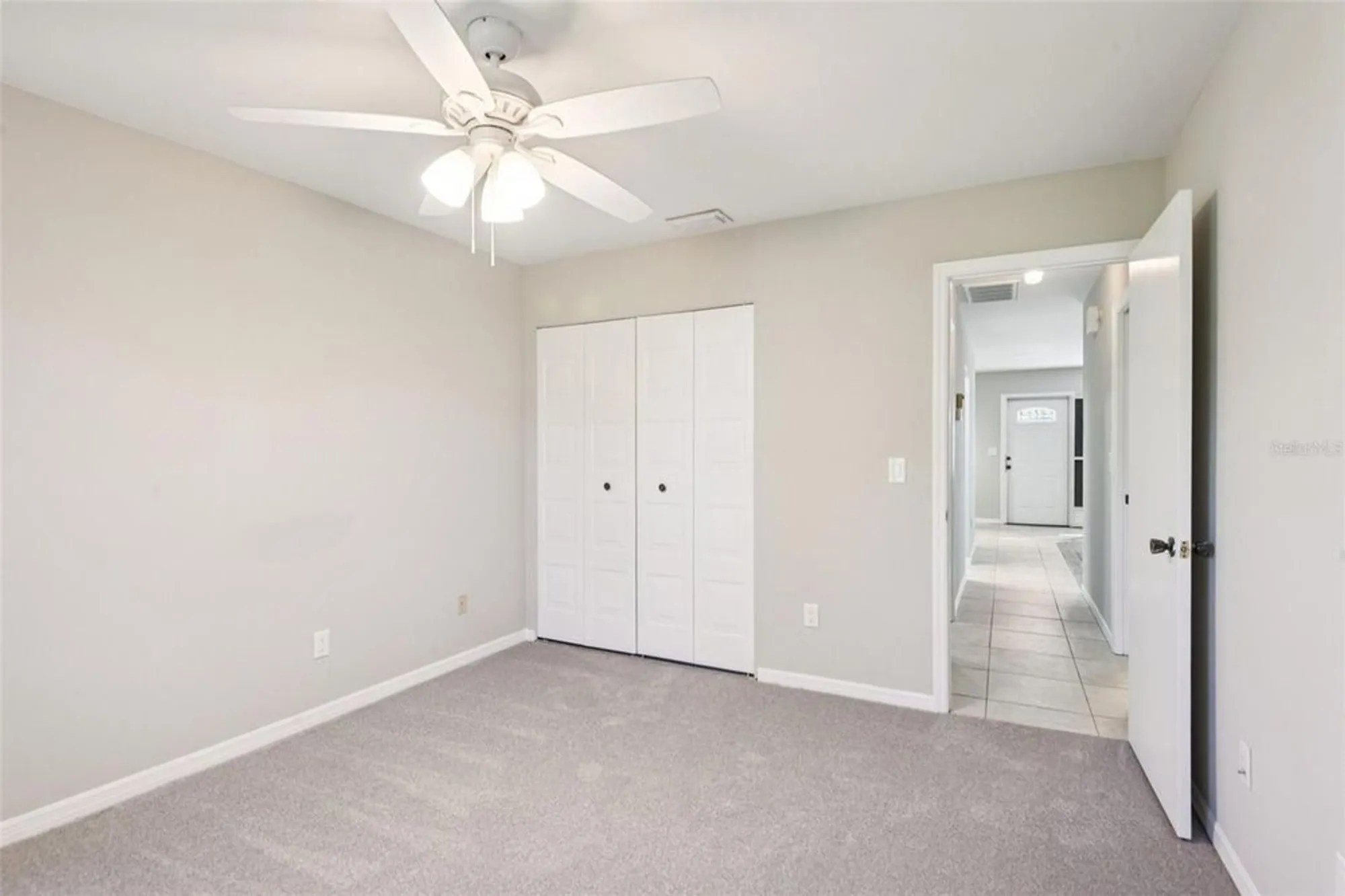 Property Slideshow image 24 of 63 | 2304 glenmore cir 327, Sun City Center, FL, 33573