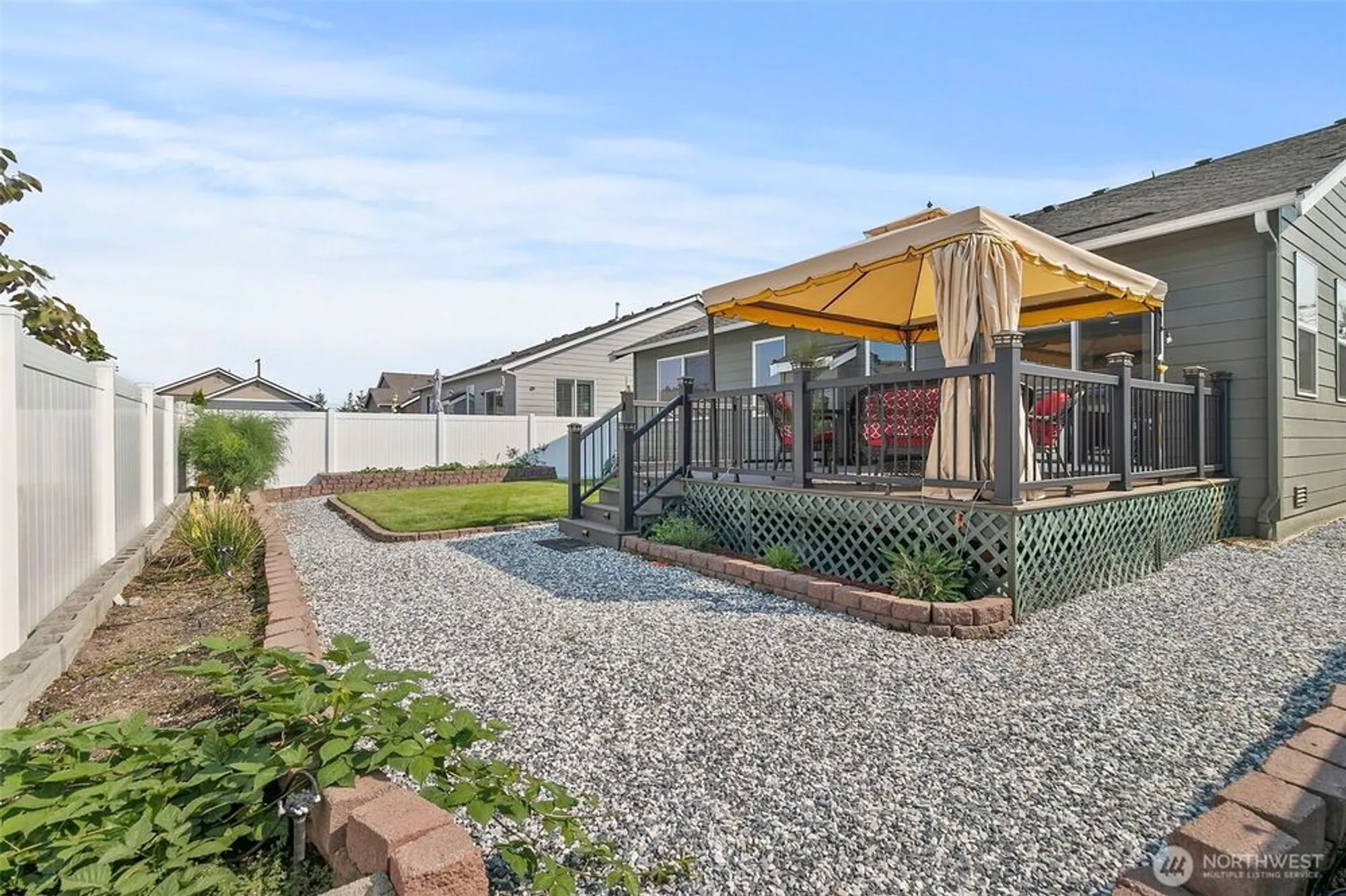 Property Slideshow image 25 of 38 | 103 hickory ave 35, Orting, WA, 98360