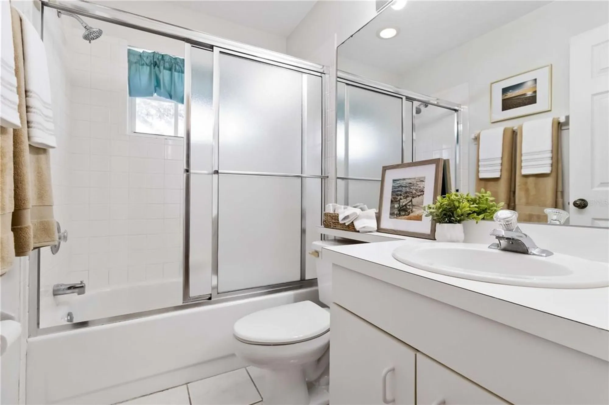 Property Slideshow image 19 of 45 | 5507 fair oaks st # 3-c, Bradenton, FL, 34203