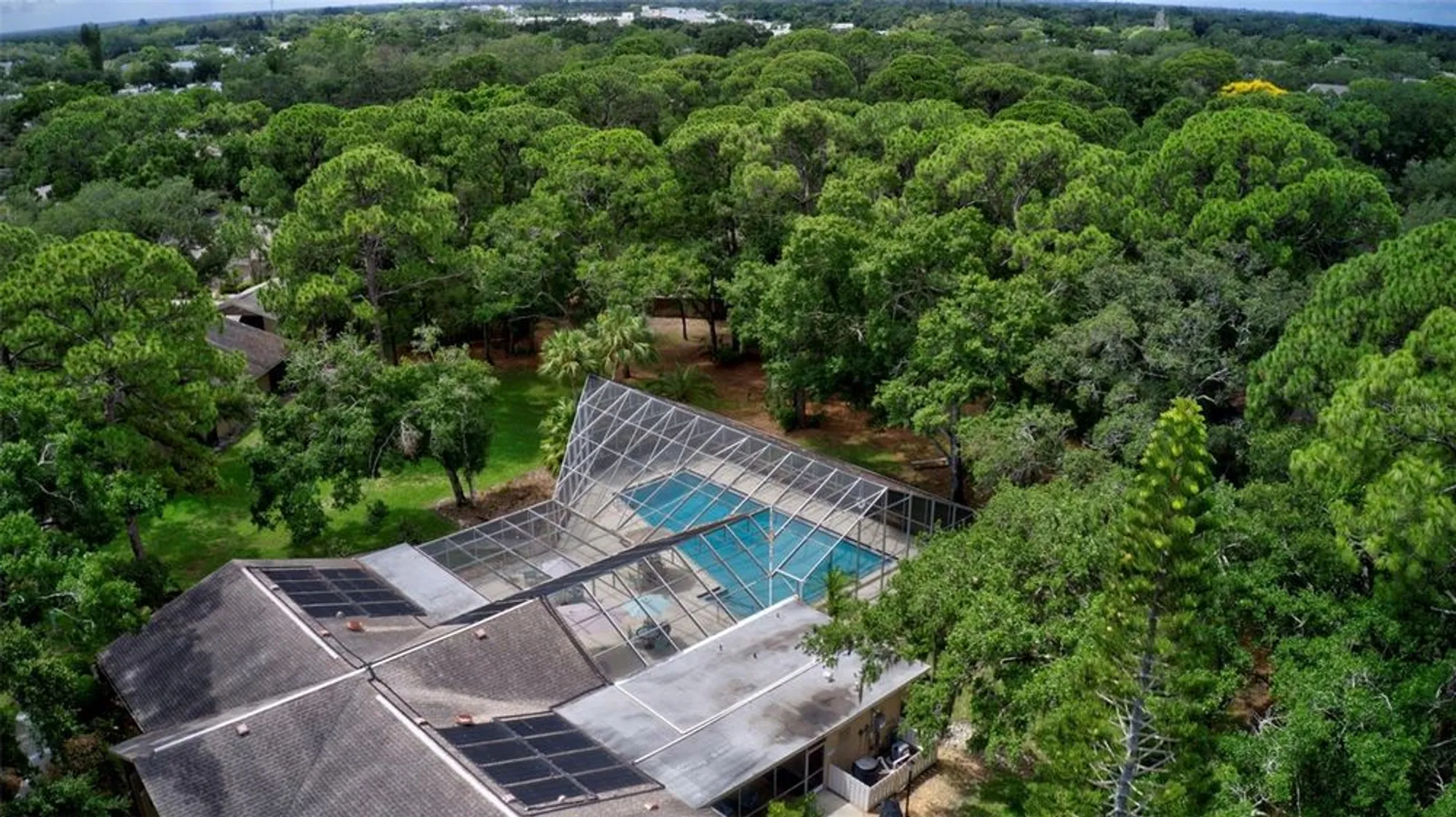 Property Slideshow image 40 of 42 | 1214 tallywood dr 7020, Sarasota, FL, 34237