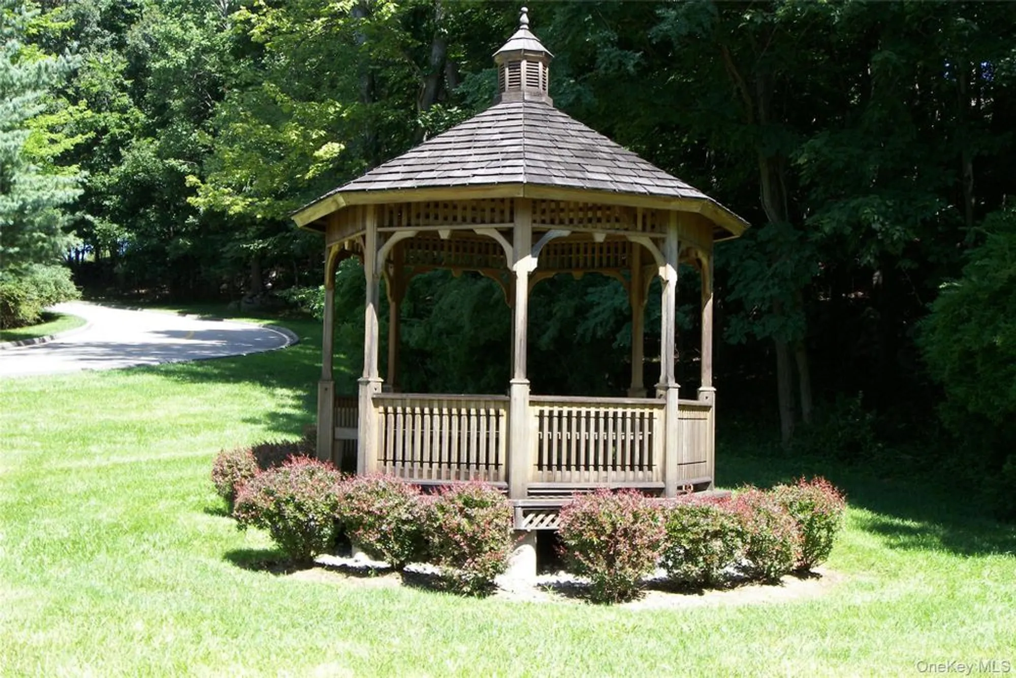 Property Slideshow image 30 of 33 | 150 heritage hls a, Somers, NY, 10589