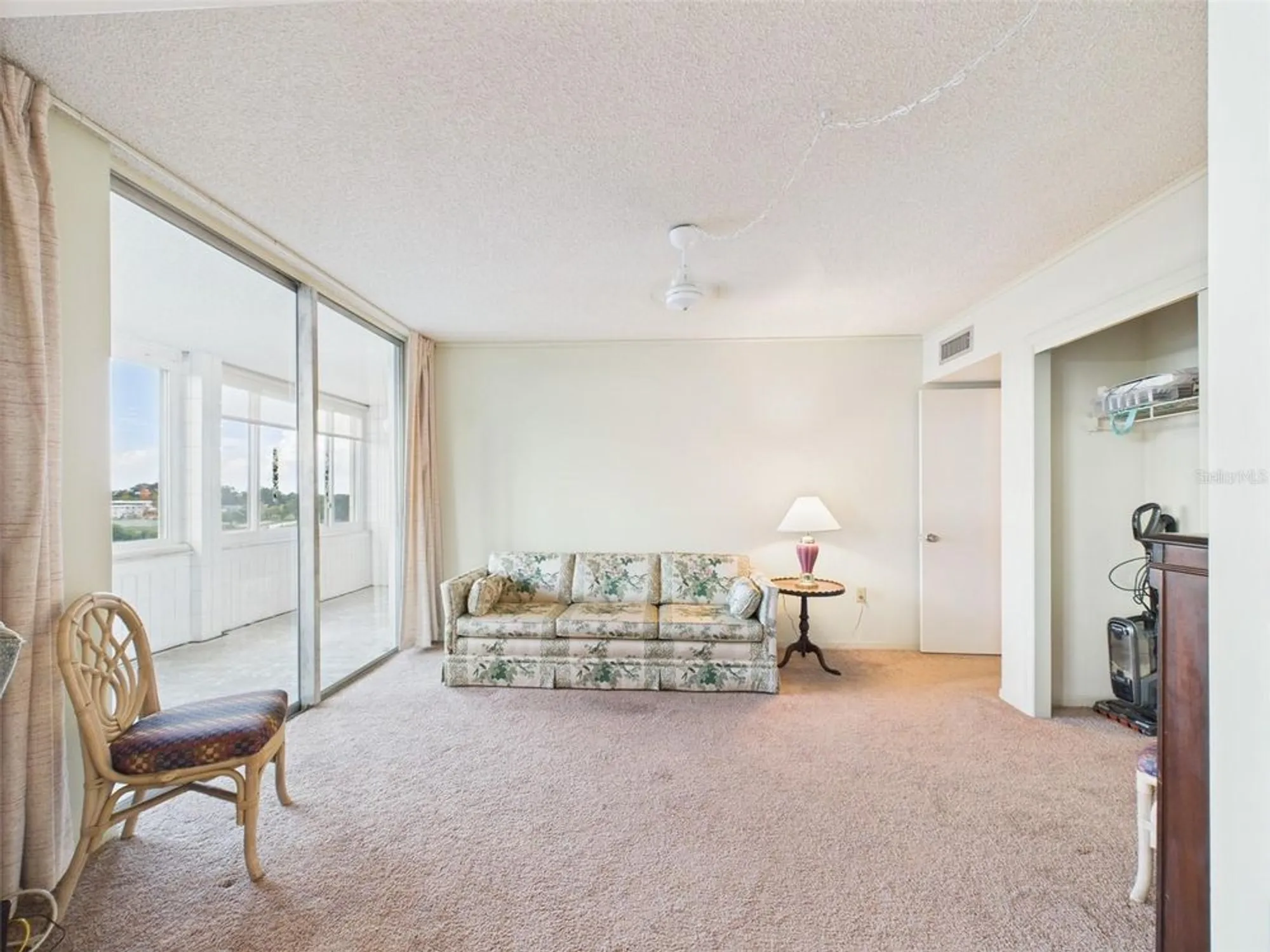 Property Slideshow image 15 of 65 | 700 mirror ter 702, Winter Haven, FL, 33881