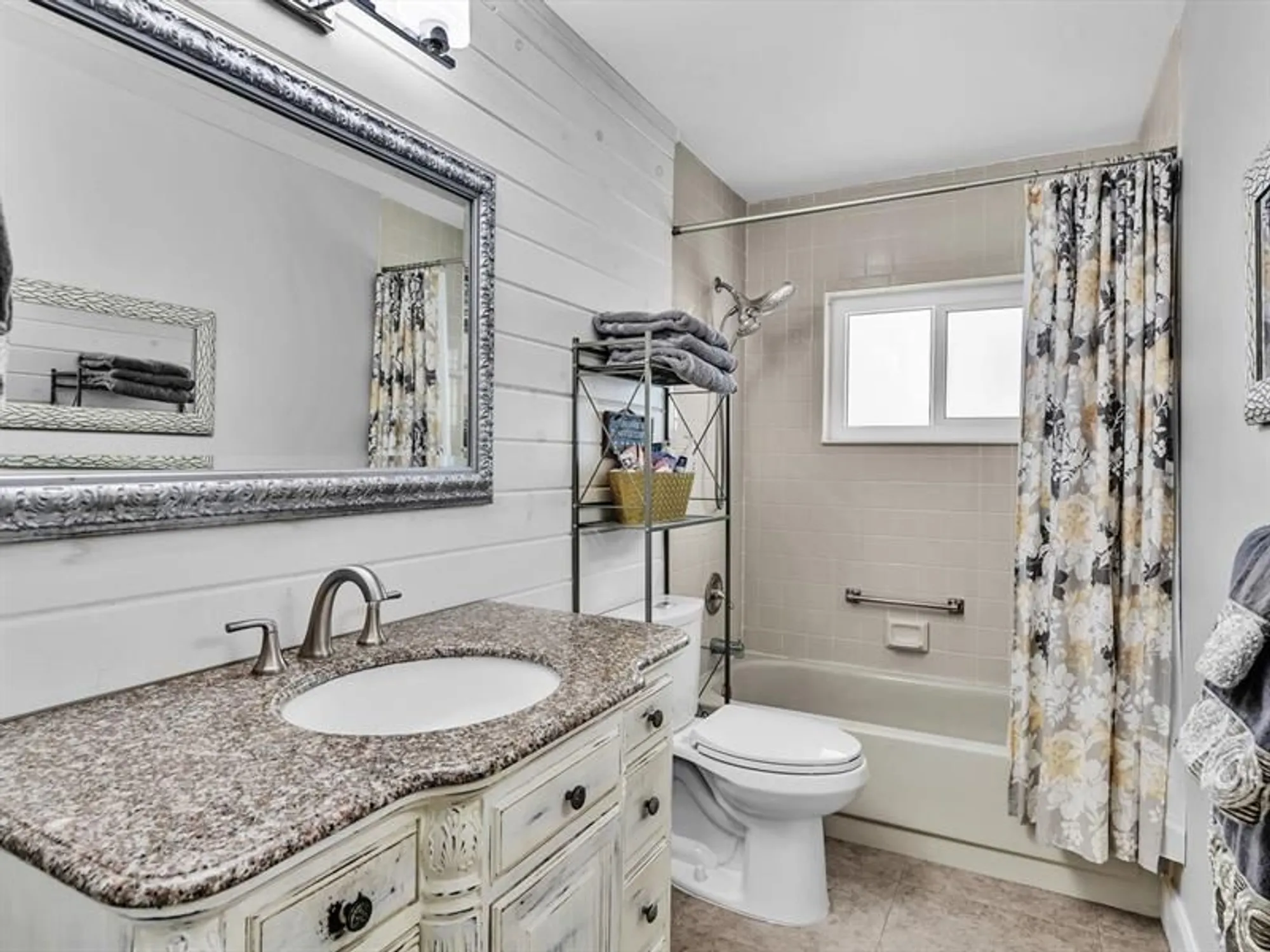 Property Slideshow image 16 of 77 | 6098 stanley ln, Delray Beach, FL, 33484