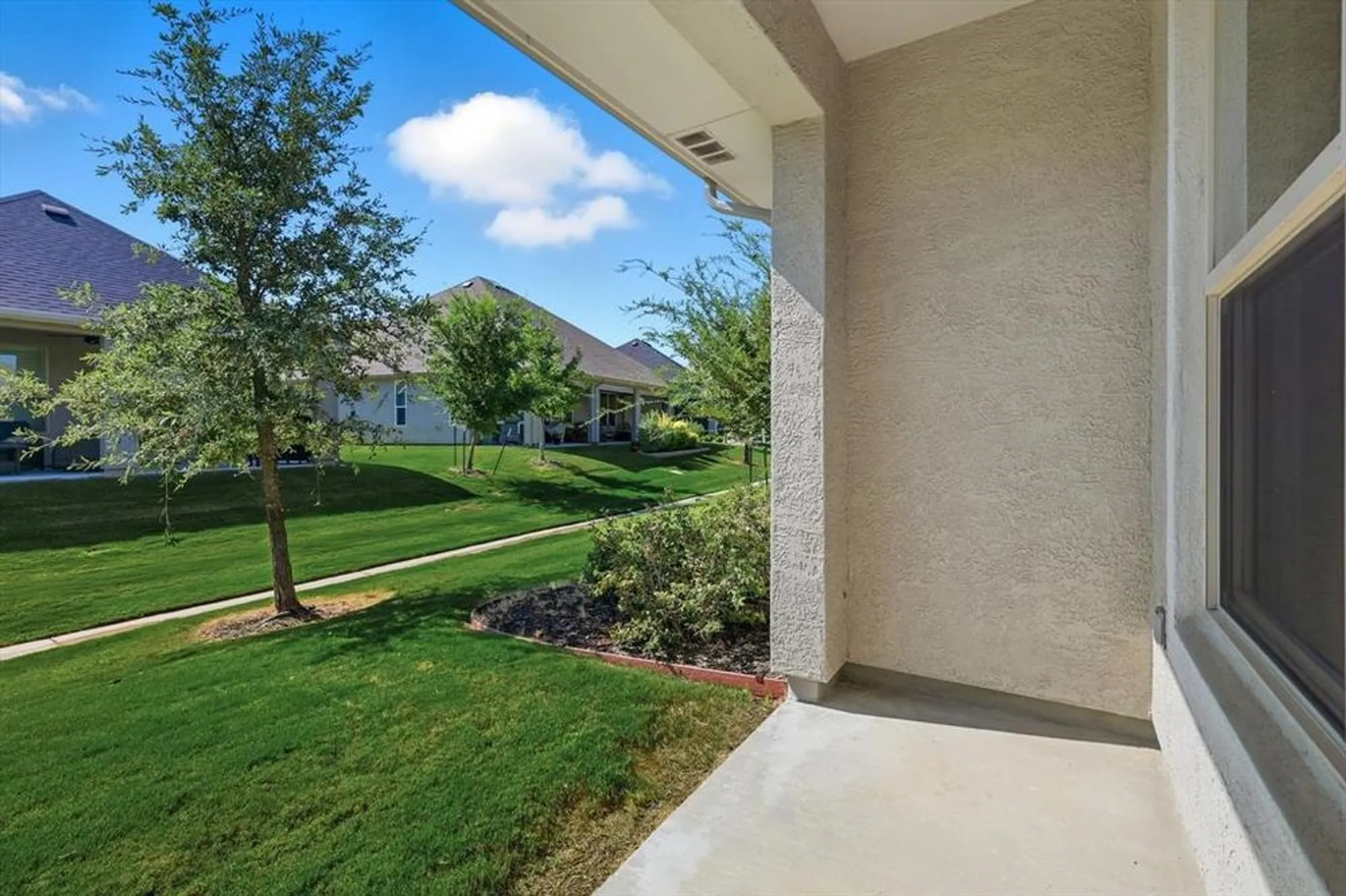 Property Slideshow image 26 of 37 | 9513 windwood ln, Denton, TX, 76207