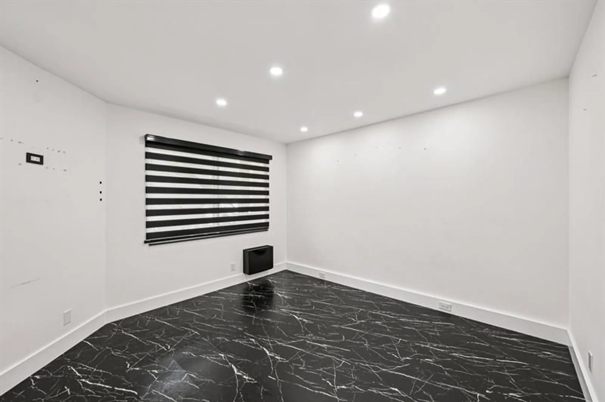 Property Slideshow image 28 of 44 | 1601 abaco dr m1, Coconut Creek, FL, 33066