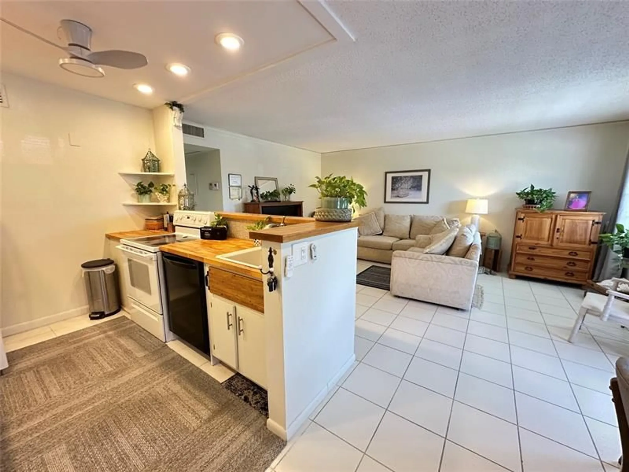 Property Slideshow image 10 of 60 | 214 prescott k # 214, Deerfield Beach, FL, 33442