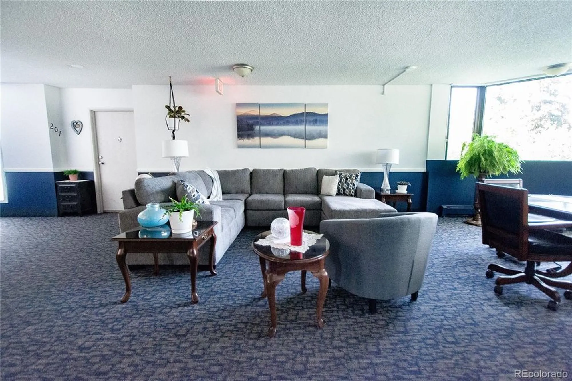 Property Slideshow image 6 of 37 | 14390 e marina dr 202, Aurora, CO, 80014