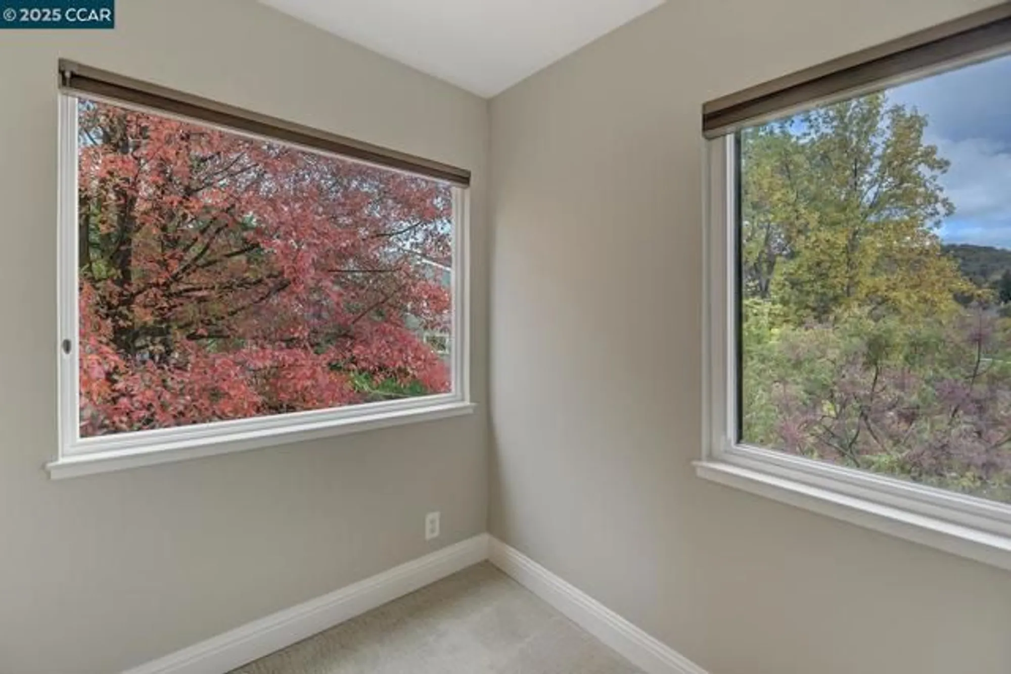 Property Slideshow image 21 of 58 | 3050 rossmoor pkwy apt 1, Walnut Creek, CA, 94595