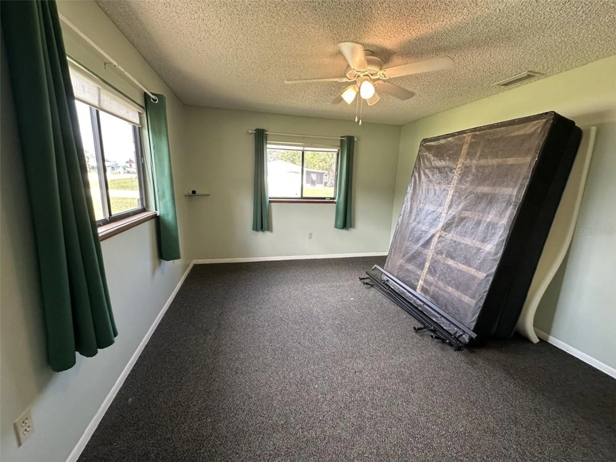 Property Slideshow image 13 of 21 | 10075 sw 90th ave, Ocala, FL, 34481